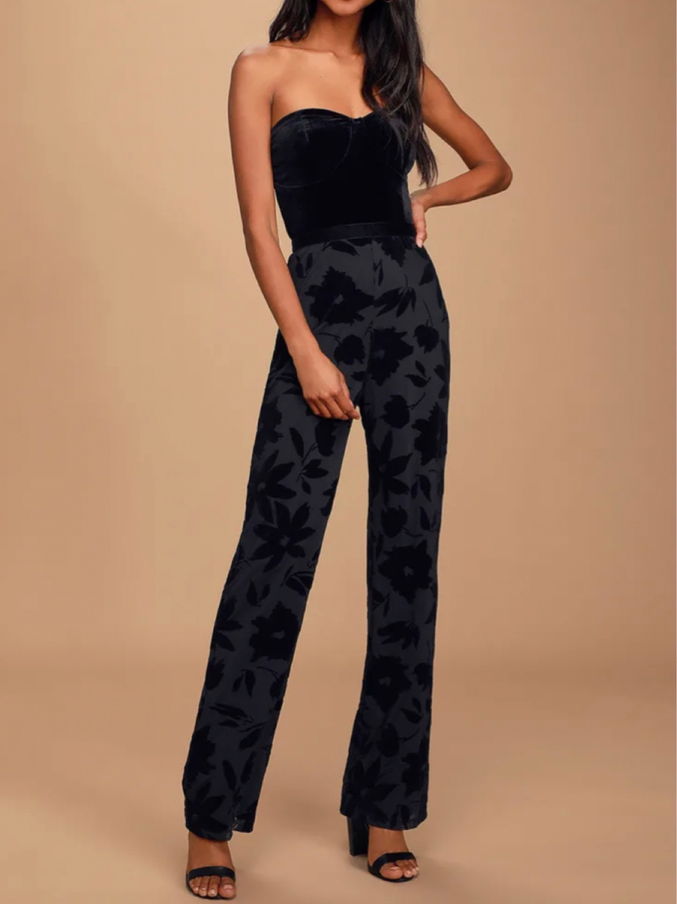 Chic black velvet jumpsuit

#LTKSeasonal #LTKstyletip #LTKwedding
