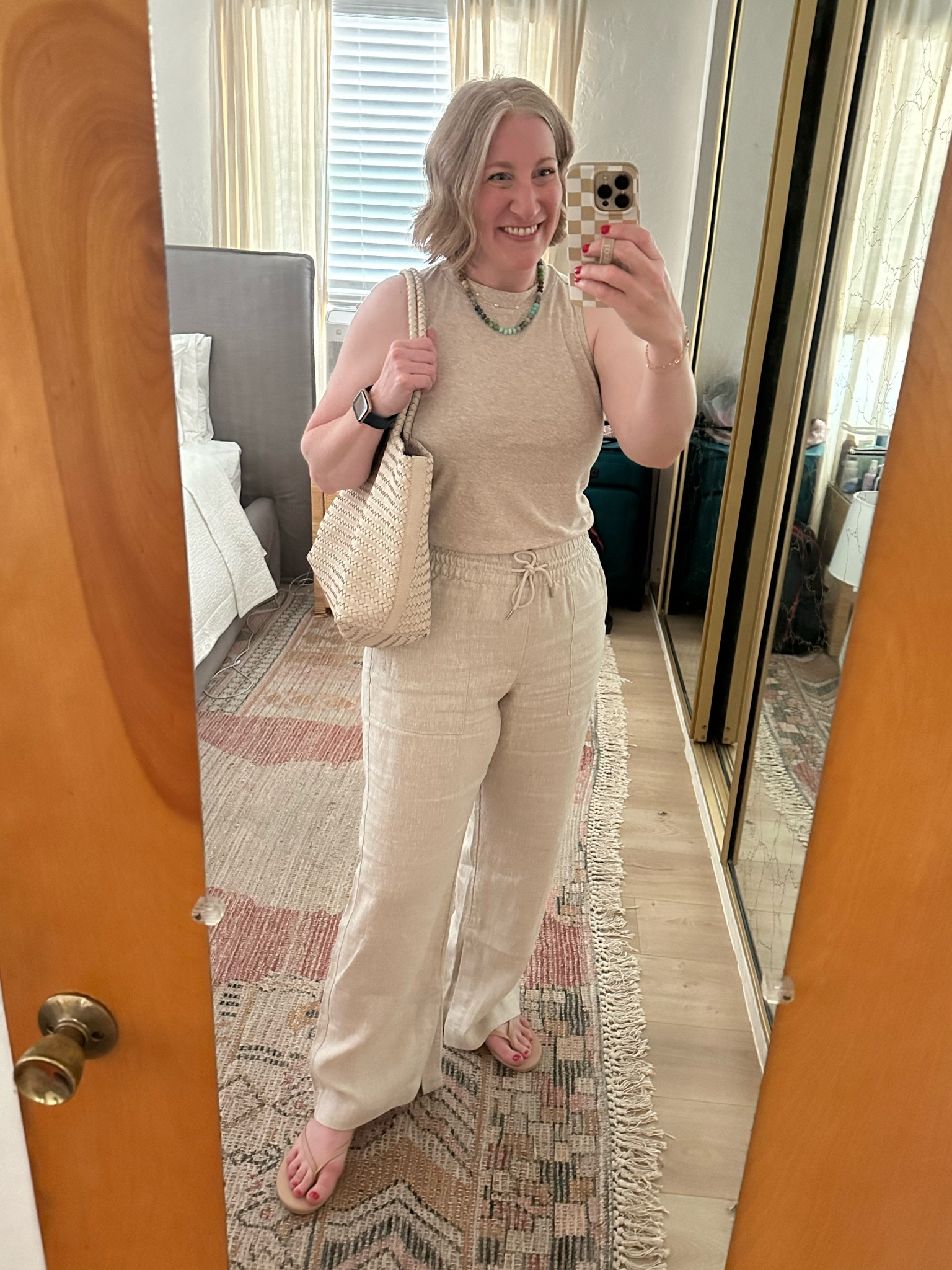 Monochromatic still wins!
Old Navy tank (old); 
Pants (medium regular);
Flips (TTS) 
Madewell bag (sold out) 