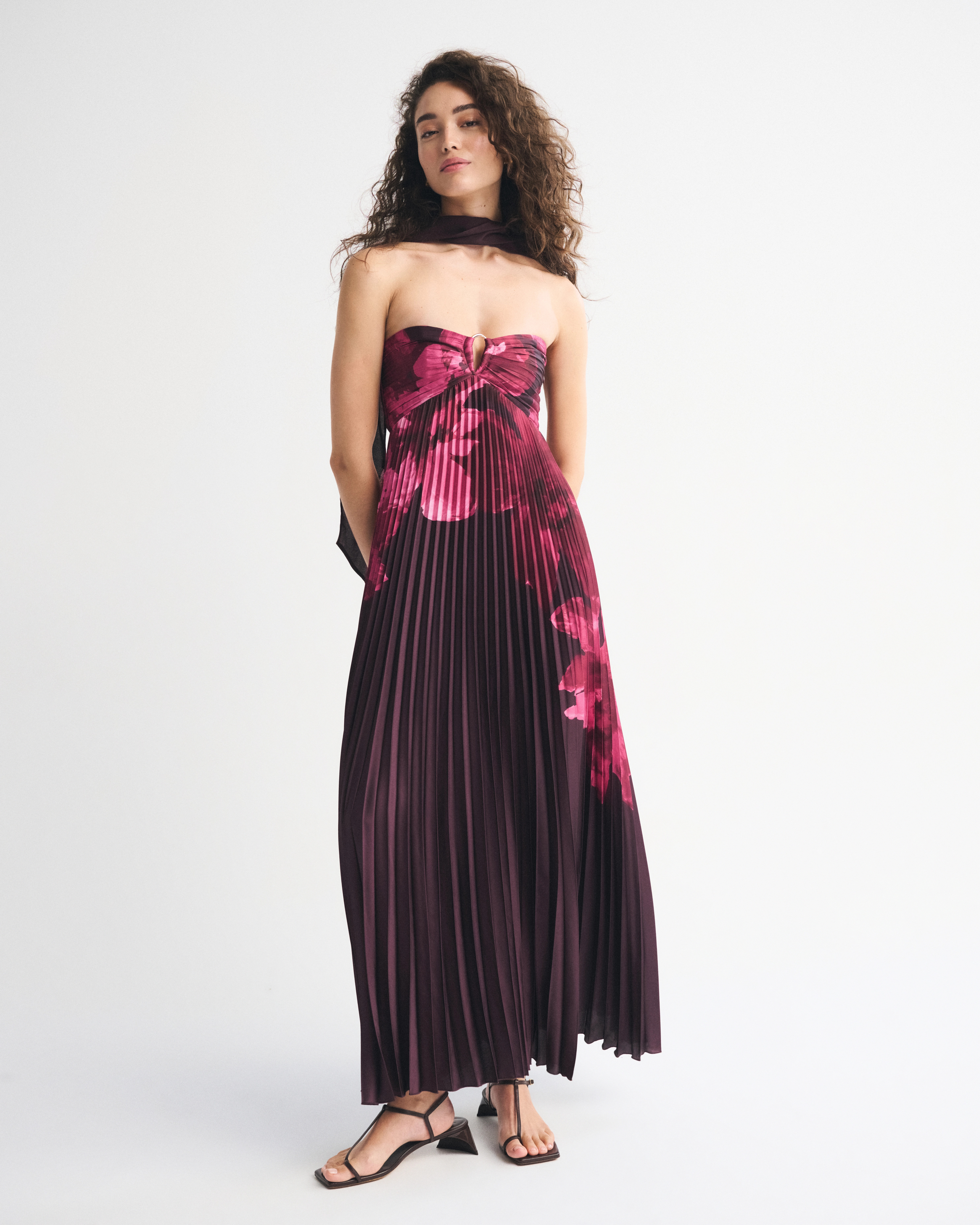 The A&F Giselle Strapless Scarf Babydoll Maxi Dress | Abercrombie & Fitch (US)