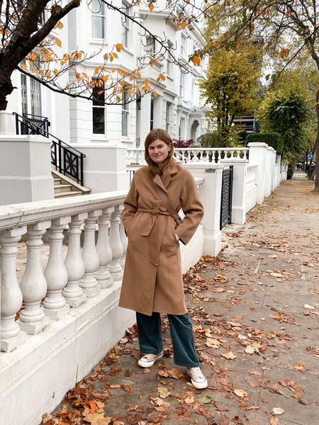 the decorations in london might say christmas, but the leaves still say autumn 🍂