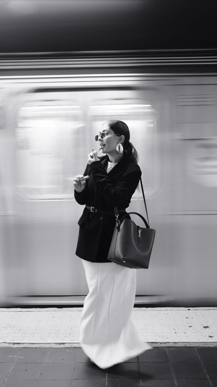 Elegant outfit idea - New York 

#FallFashion #Outfit #MaxiSkirt #Blazer 

#LTKTravel #LTKVideo #LTKStyleTip