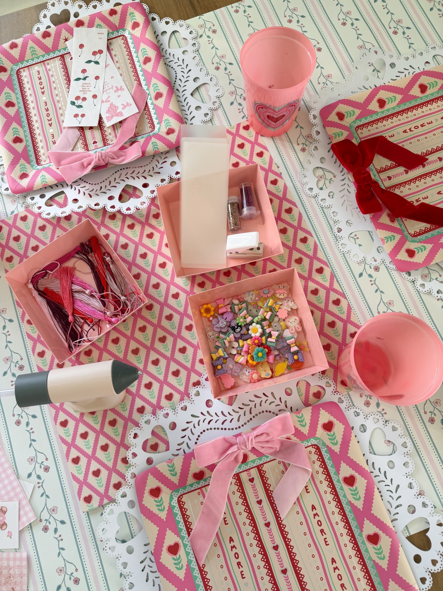 Craft night with @packedparty #ad 