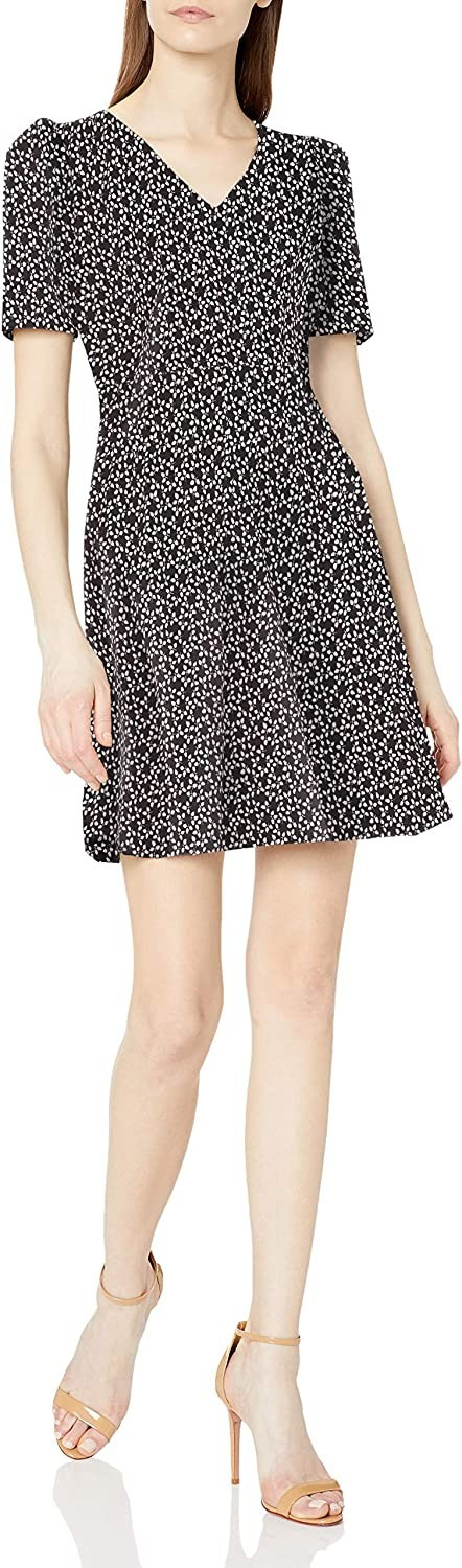 Lark & Ro Women's Florence Gathered Detail Half Sleeve V-Neck Dress | Amazon (US)