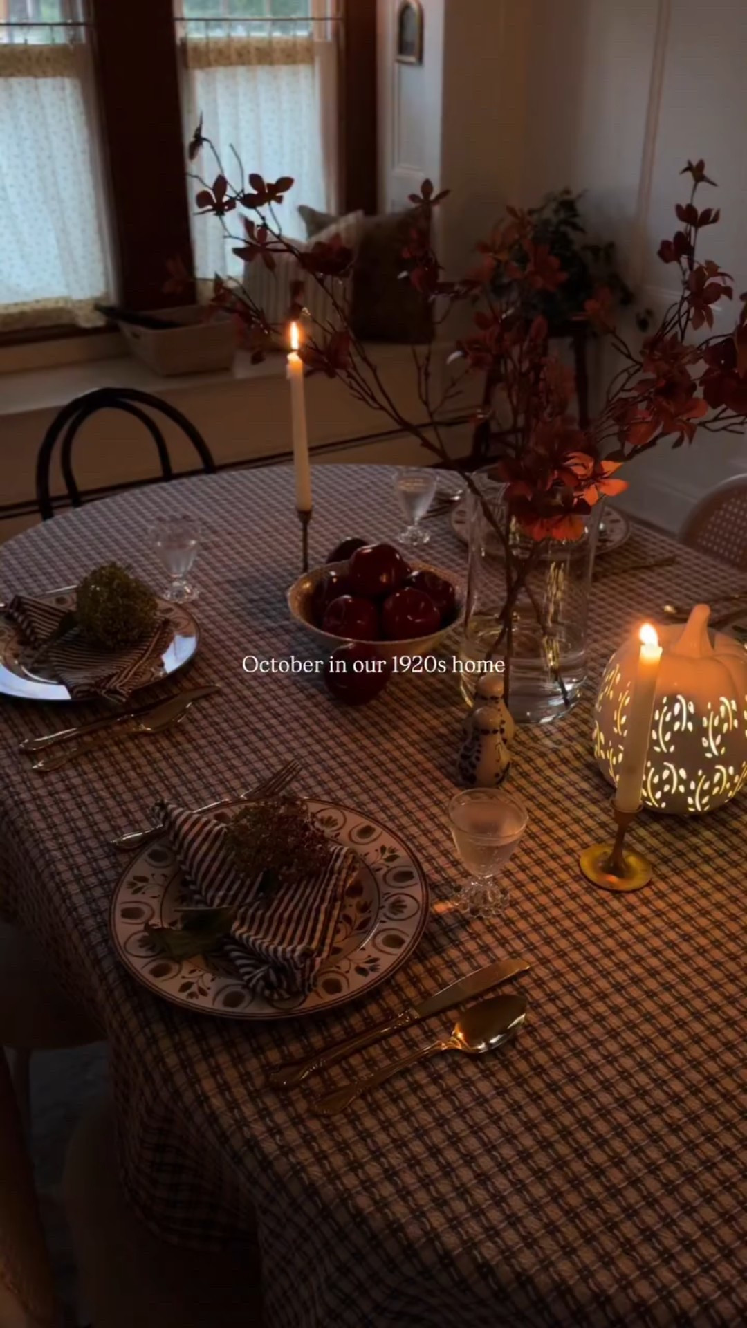 There’s something about October in this old house — the way the floors creak a little louder, the candles burn a little longer, and the days feel stitched together with slow magic. 🕯️🍂

#OctoberInOurHome | #KindredHomestead | #CozyFallHome | #VintageHomeTour | #CollectedAndCozy | #1920sHome | #TimelessInteriors | #FallInIllinois