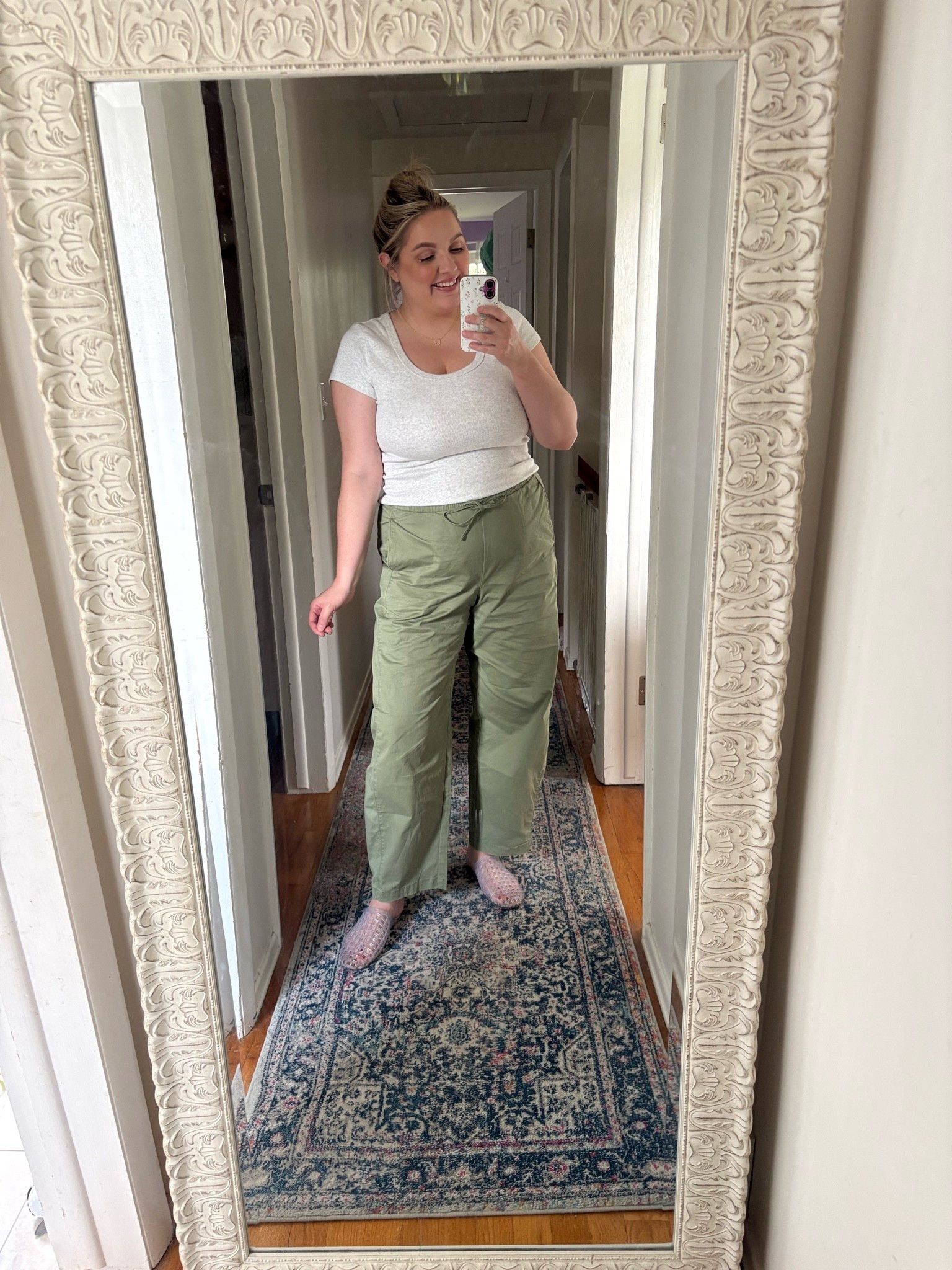 Obsessed with these twill barrel pull-on pants. They’re the perfect weight to wear as we are transitioning into fall. And so comfortable.

#LTKootd #LTKstorytime #LTKMidsize