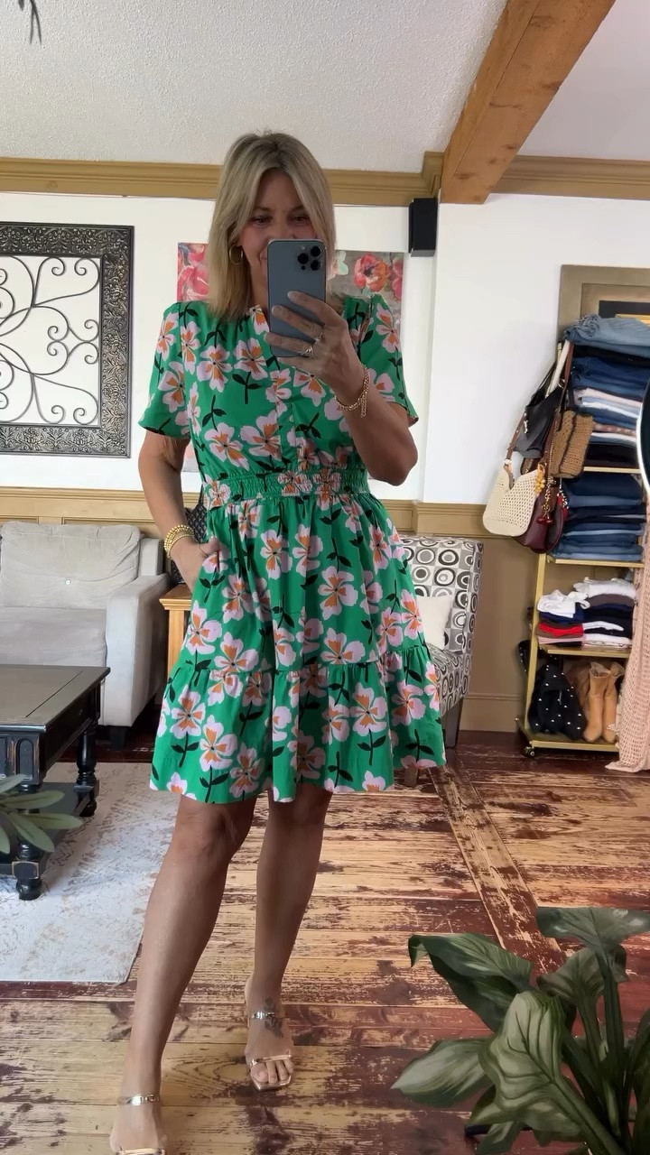 Spring & summer dress size large

#LTKSeasonal #LTKOver40 #LTKMidsize