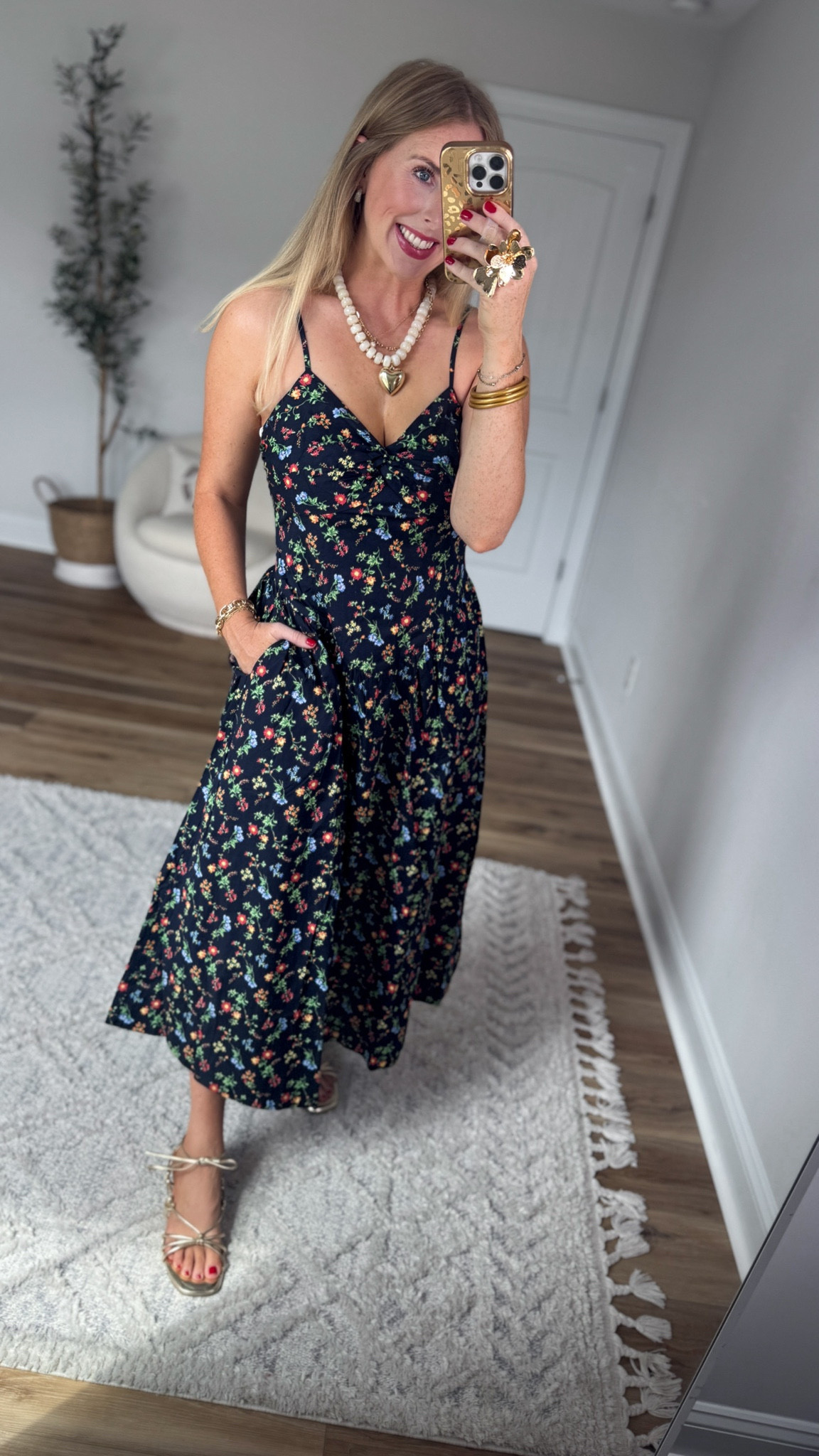 This brand new drop waist midi dress is over 50% off!!

#LTKSaleAlert