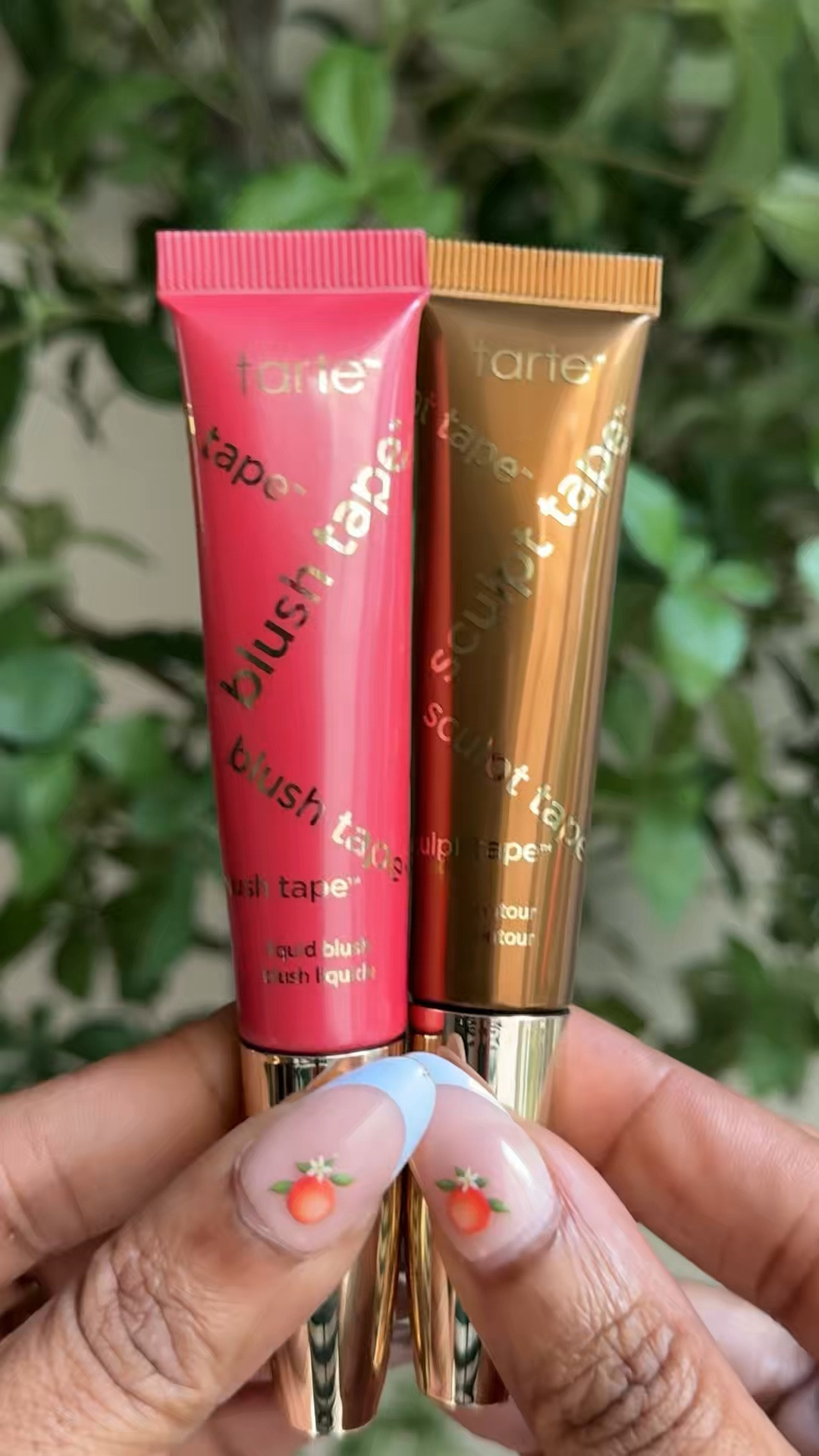 Tarte sculpt and bronze duo 

Tarte cosmetics
Liquid blush
Liquid bronzer 
Liquid contour

#LTKBeauty