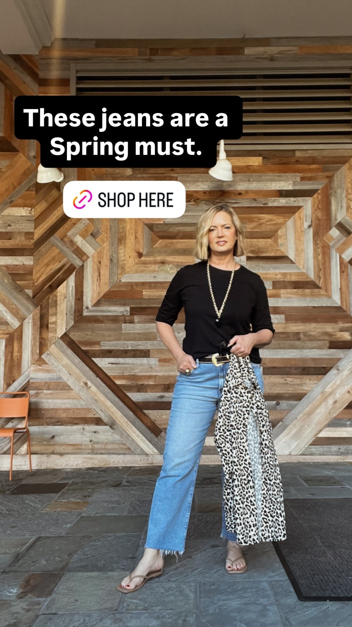 These jeans are a 
Spring must.