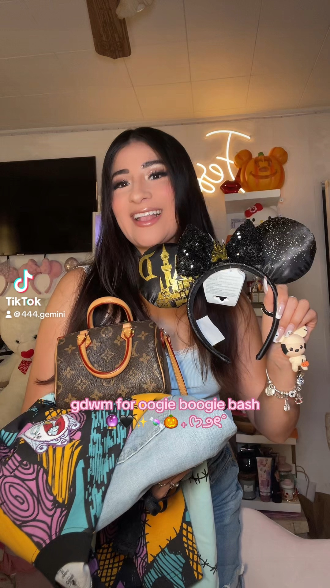 DISNEY OOTD FOR OOGIE BOOGIE BASH🍬🏰💕🎃 

#LTKHalloween #LTKU #LTKVideo
