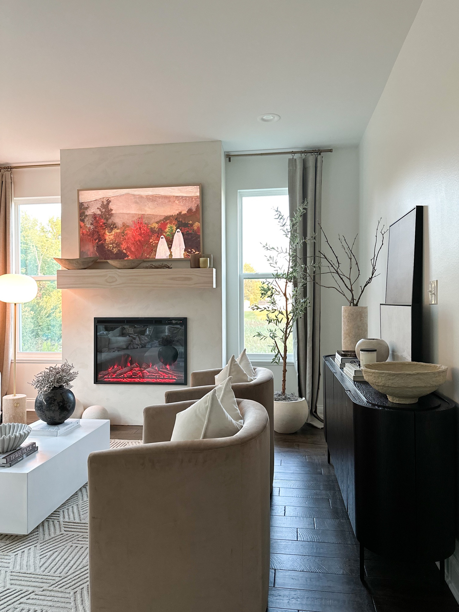 love my new side board it is currently on sale

#LTKhome #LTKSale #LTKFind