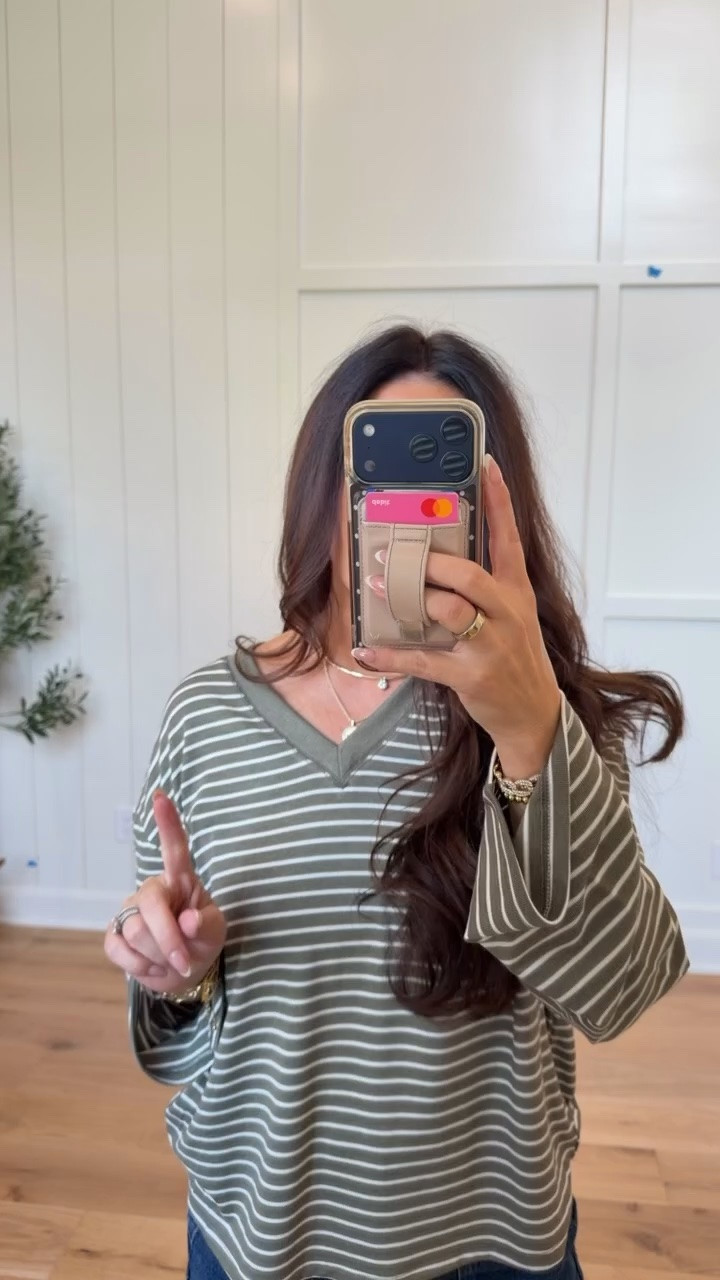 Walmart fall fashion finds that deserve a permanent spot in your closet! 🤎🍂 From cozy everyday basics to effortlessly chic layering pieces, these affordable fall staples are perfect for mixing, matching, and creating so many cute outfits! Walmart has seriously stepped up their fashion game! 🛍️ 🤍
#WalmartFashion #WalmartFinds #WalmartHaul #FallFashion2026 #FallOutfitIdeas #AffordableFashion #FallWardrobe #LTKStyle