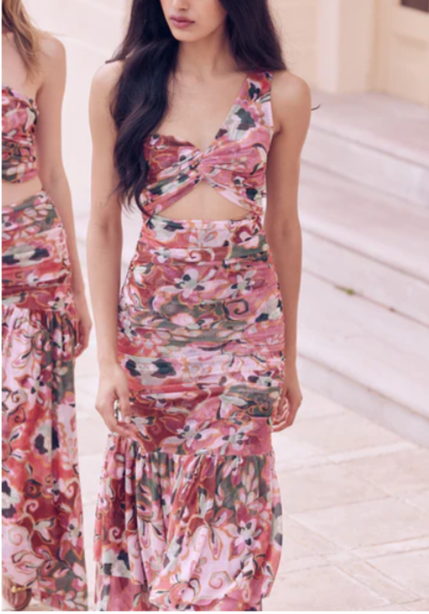 Beautiful dress❤️ "Floral dress!! Perfect for a daytime event, an outdoor wedding – it's romantic and sensual."

#LTKMostLoved