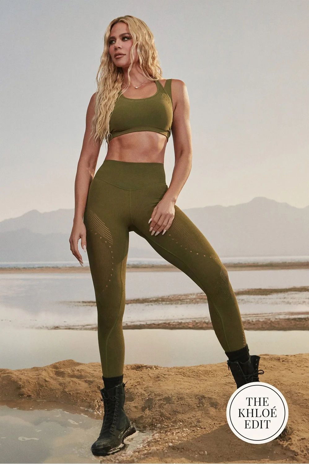 So Sculpted 2-Piece Outfit | Fabletics - North America