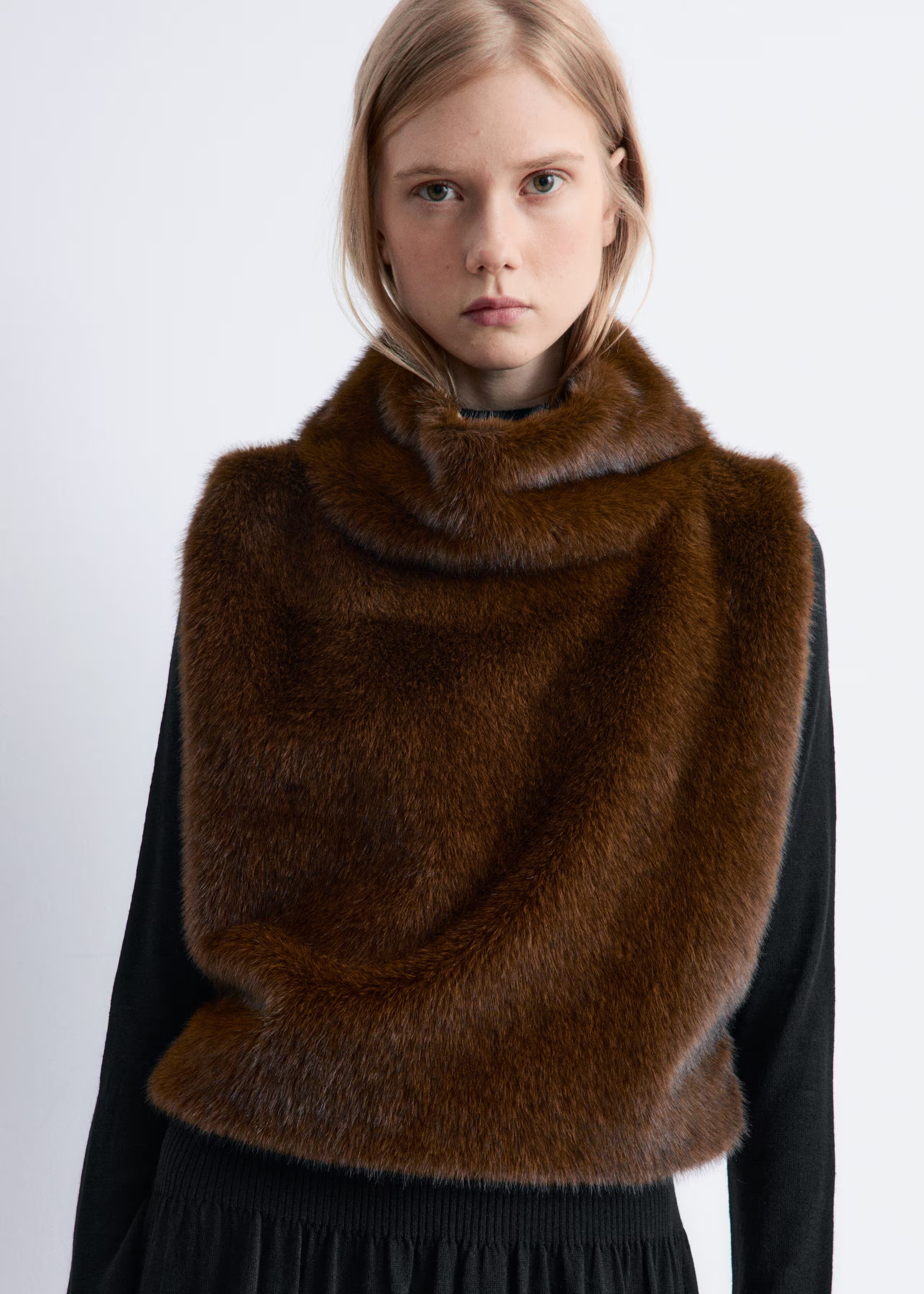 Faux Fur Bib Collar | & Other Stories UK