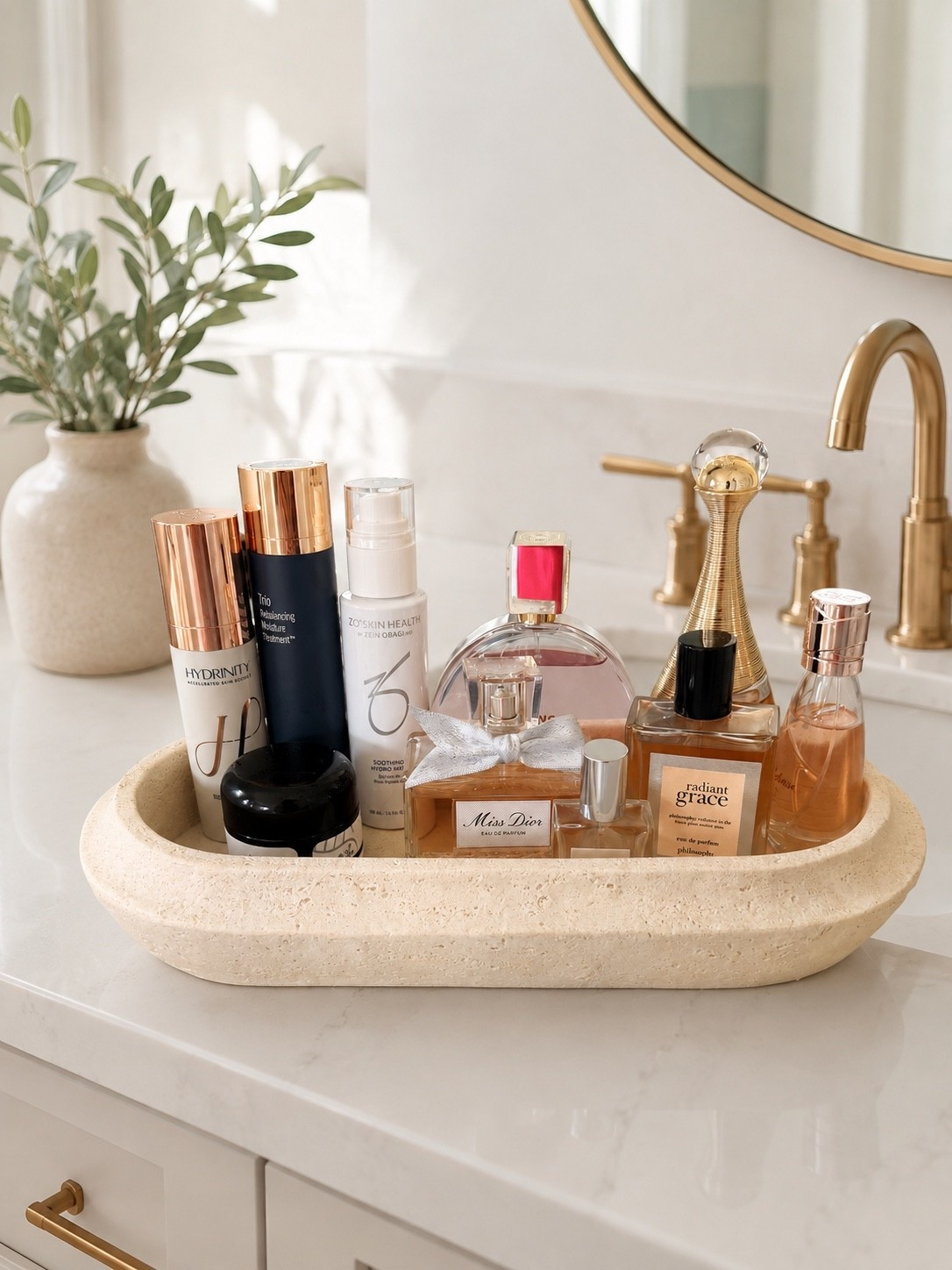 A little vanity refresh ✨ Because even my skincare & perfume deserve a cute little home 🤍

#BathroomDecor #VanityDecor #HomeInspo #walmartfinds

#LTKHome