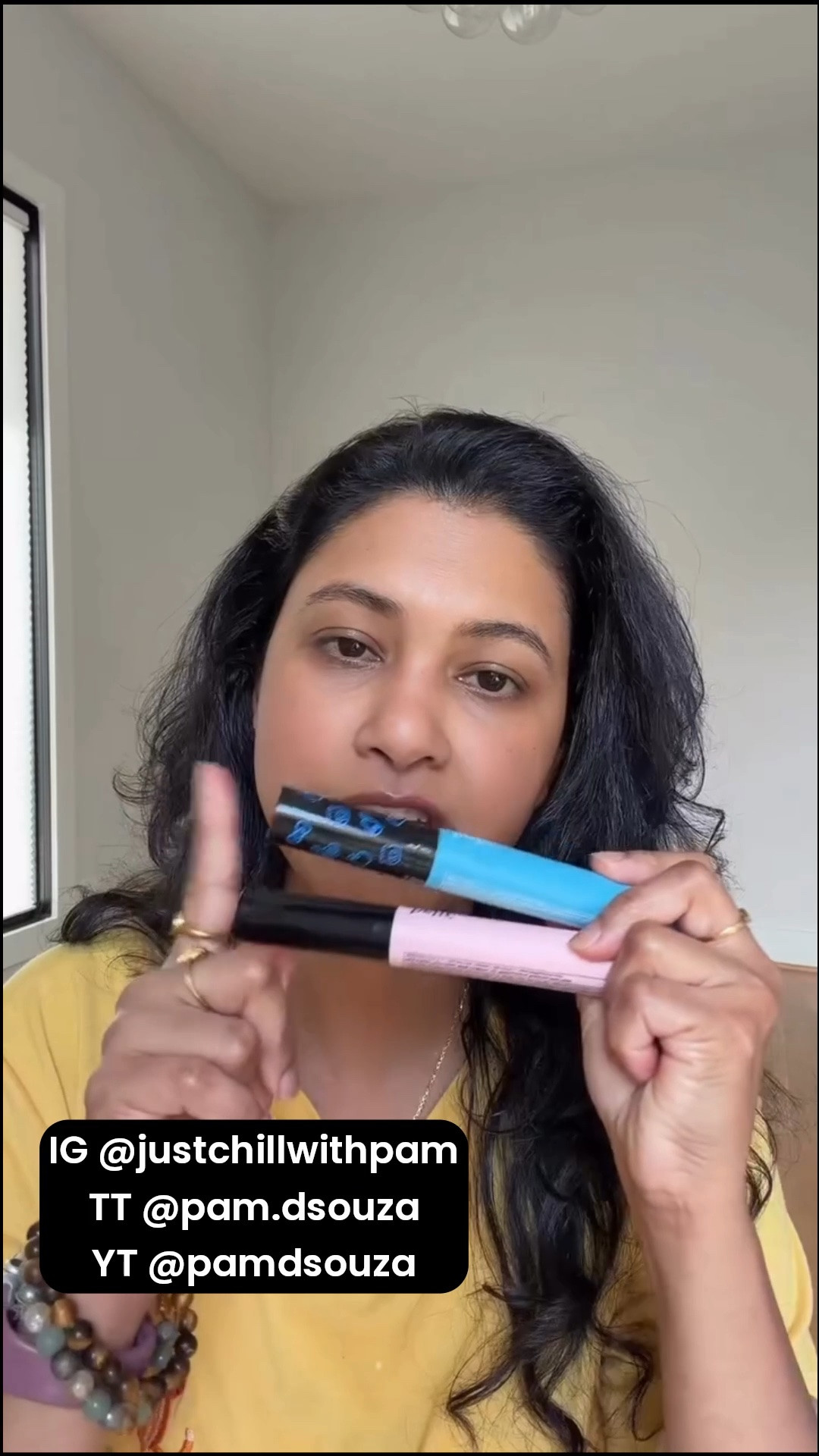 Which Under Eye Product you like ? 

shop at @amazon @belif 
Blue cooling Gel - https://amzn.to/4hMKAxb
Pink cream - https://amzn.to/4dah4if
shop both for gifting :) - https://amzn.to/4dcbb45

#darkcirclestreatment #undereyebags #undereyecream #crowsfeet #wrinkle