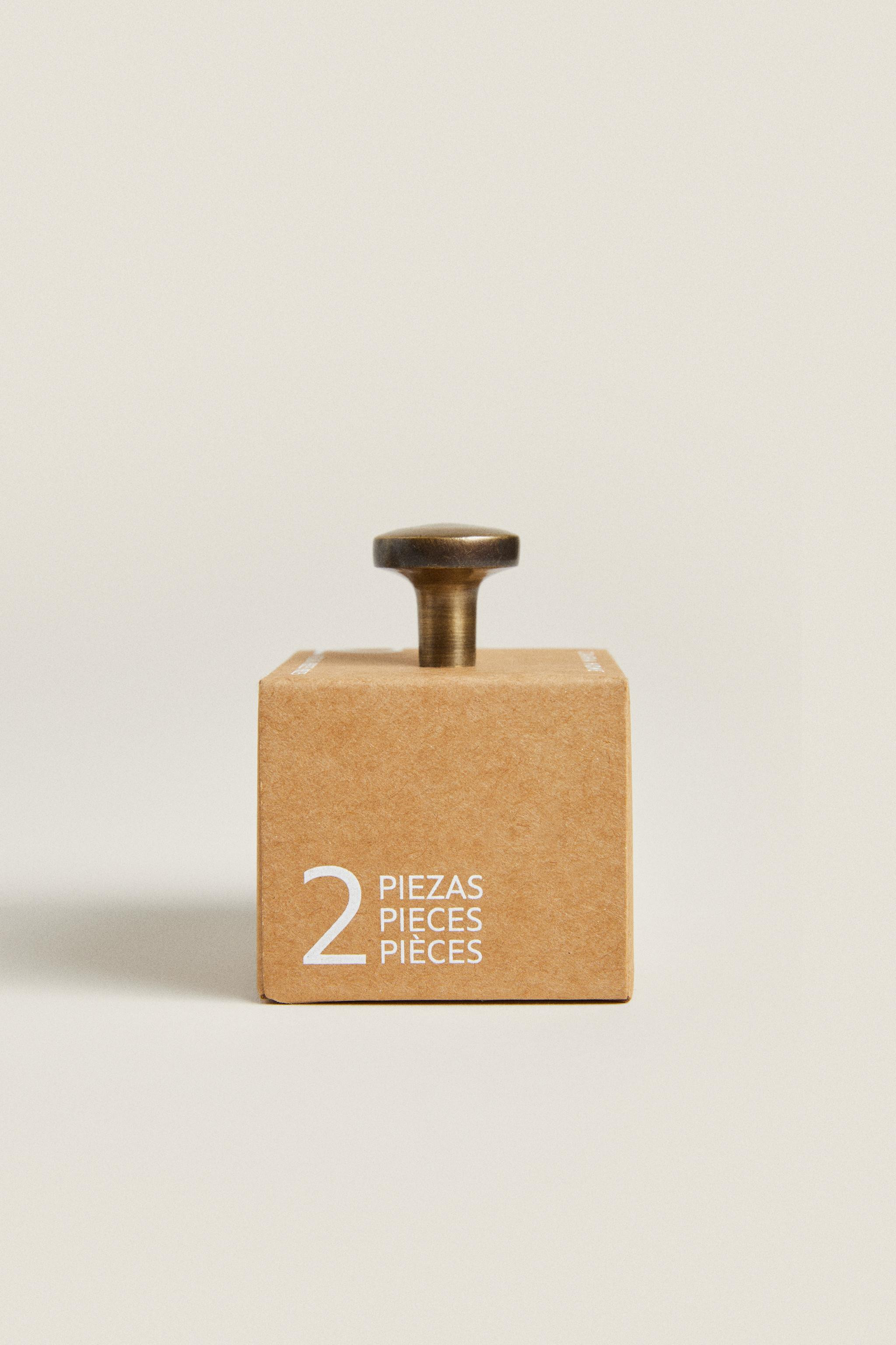 SET OF ROUND BRASS KNOBS (SET OF 2) | Zara US