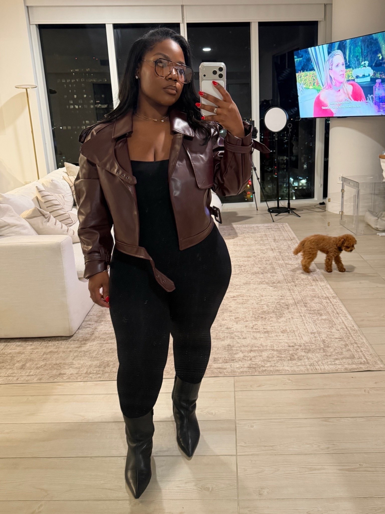 Another great Amazon find 🙌🏾 Jacket is perfect for layering with this bodysuit! 

Bodysuit: Size L 

Amazon finds, date night outfits, Amazon jacket, winter outfit, curvy girl outfits, Amazon jumpsuit, Amazon sale, Emmy Petit 

#LTKMidsize #LTKSaleAlert