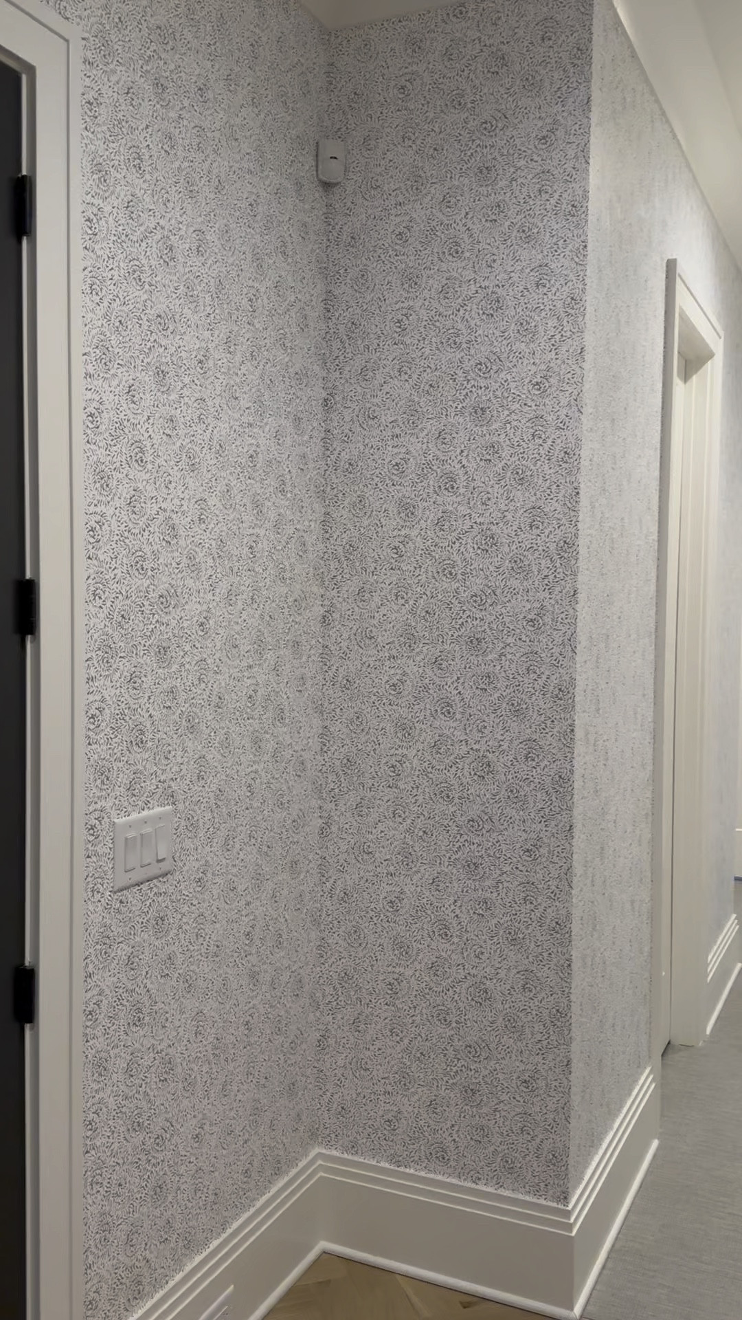 We ended up just a bit short but this print is absolutely gorgeous!!! Love the texture of it!

#LTKhome