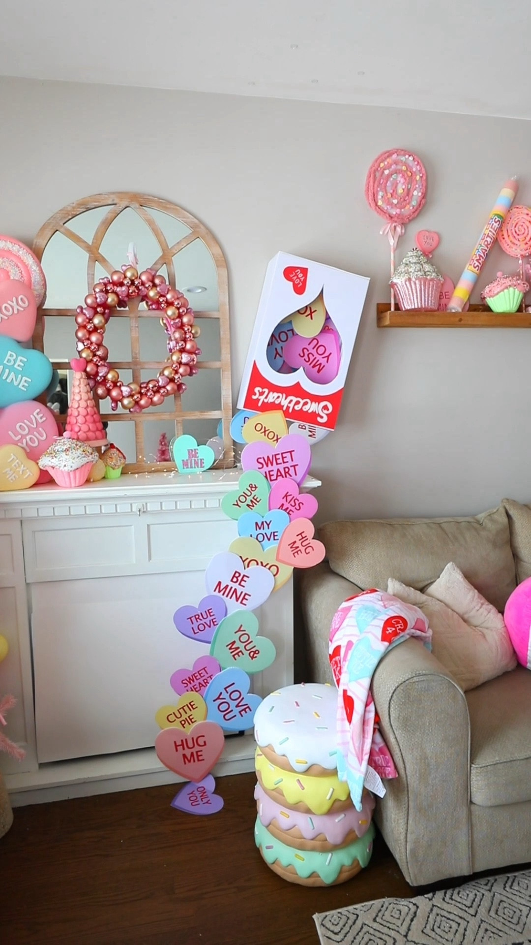 The Cutest Sweethearts Valentines Decor DIY 💖

#LTKSeasonal #LTKhome #LTKVideo