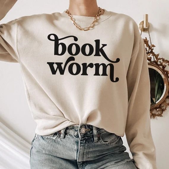 Bookworm Sweater,Just One More Chapter, Reading Sweatshirt, Book Lover Shirt, Librarian Shirts, T... | Etsy (CAD)
