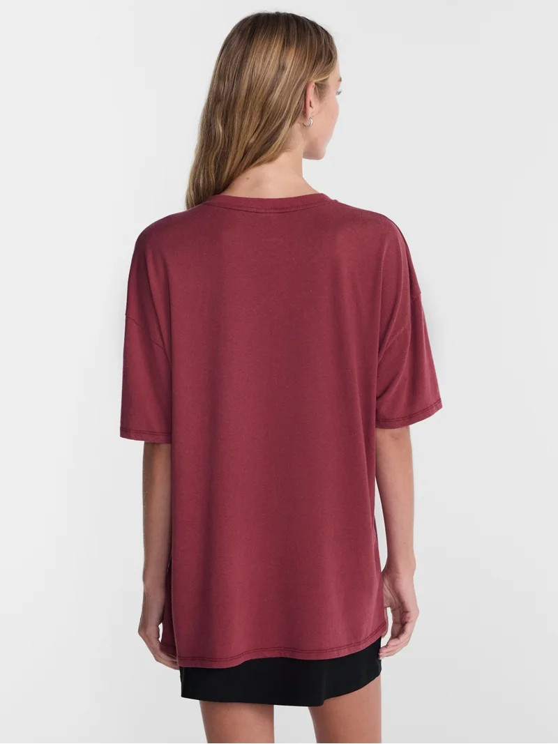No Boundaries Washed Graphic Boyfriend Tee, Women's XXS-XXL | Walmart (US)