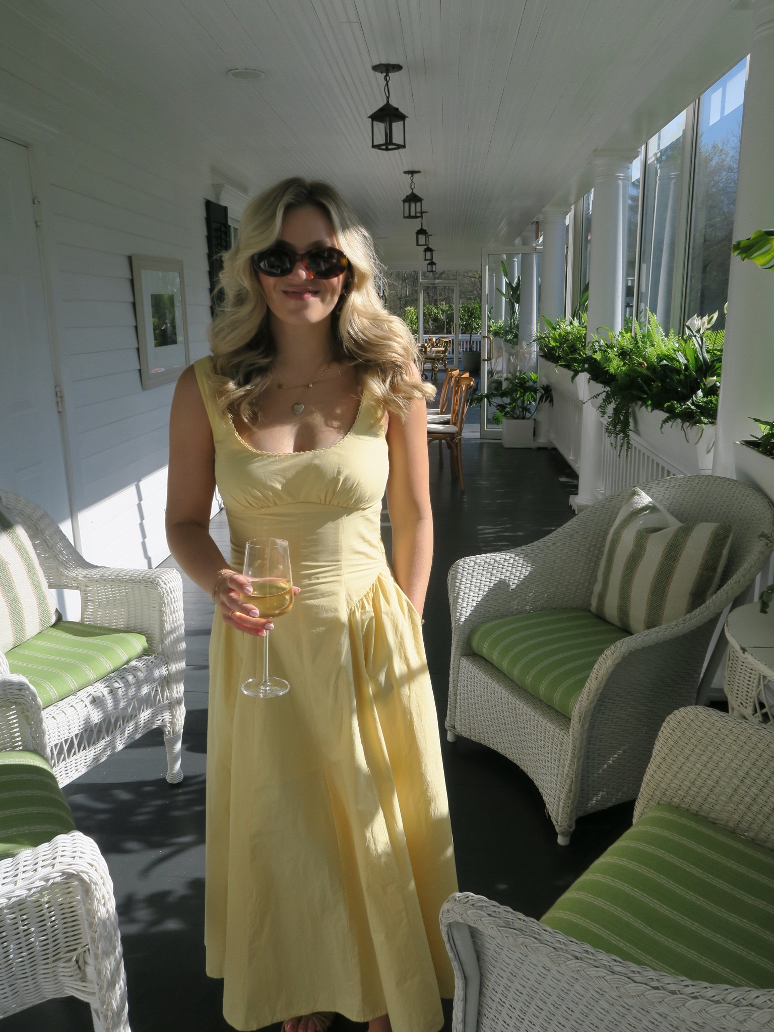 We made it to May! Love this happy dress 🌼