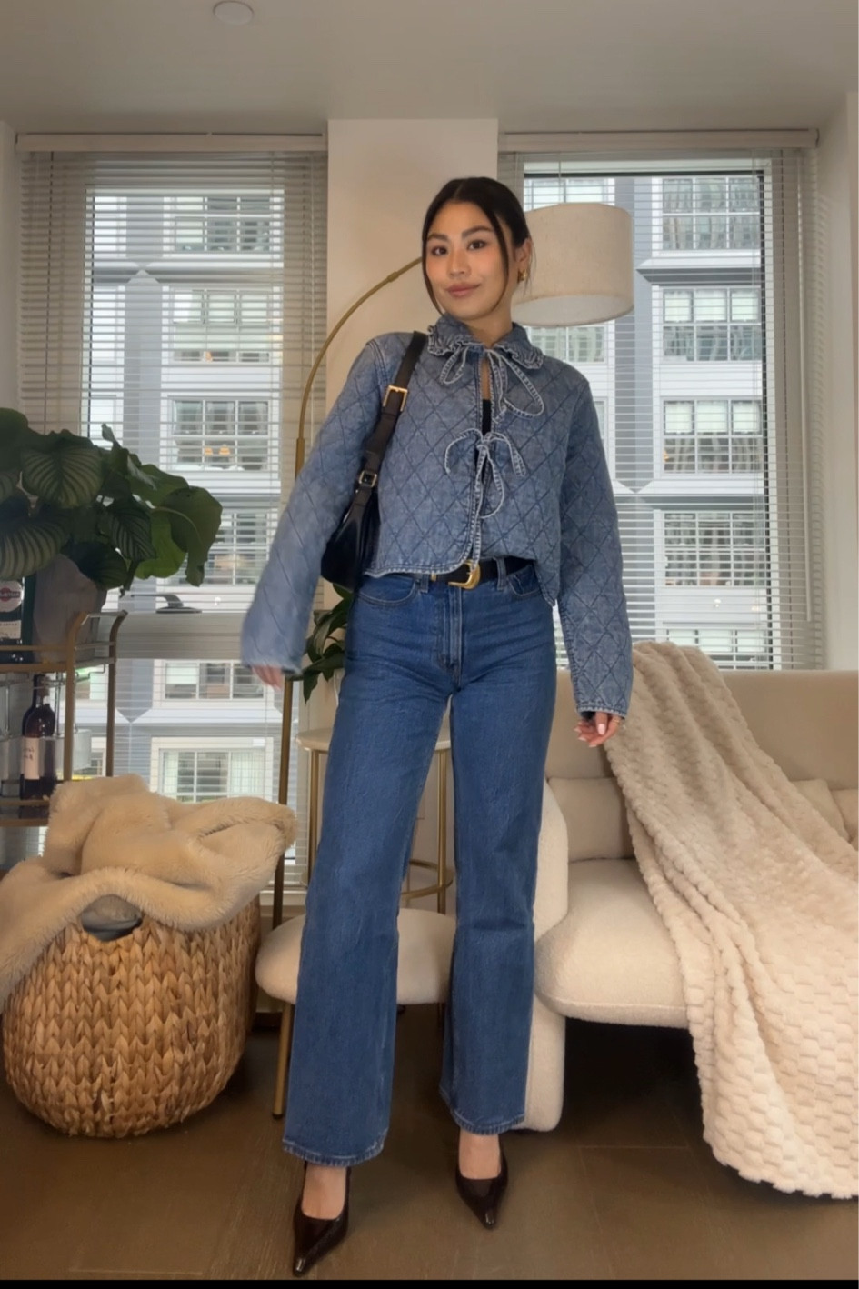 Quilted jacket- S
Jeans- 25 extra short