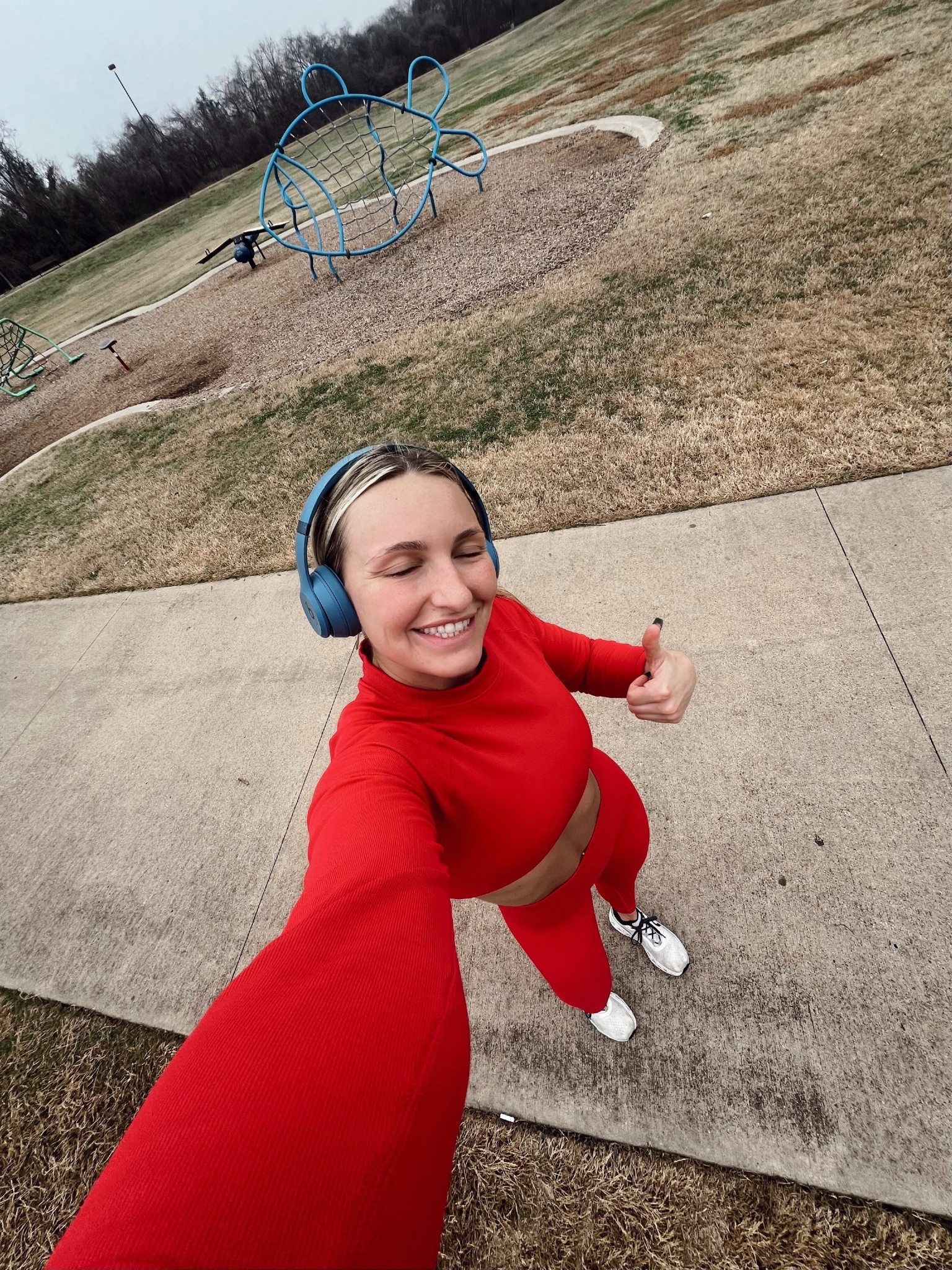 Red leggings/long sleeve set! 

#LTKActive #LTKStyleTip #LTKFindsUnder50