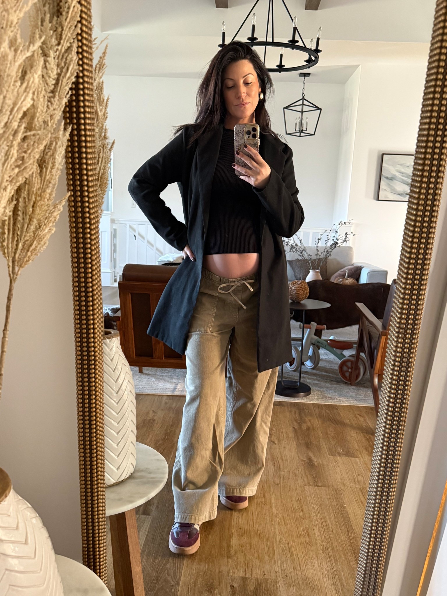 Living in drawstring pants this pregnancy! Found the perfect cargo style at Gap.

Maternity fits, mommy to be, maternity fashion 

#LTKBump