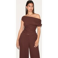 Chocolate Textured Asymmetric Off Shoulder Top | PrettyLittleThing UK