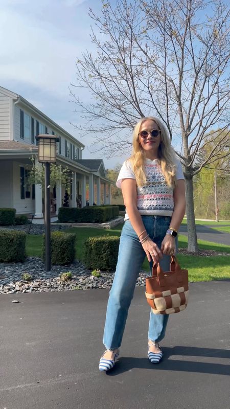 Spring and Summer casual denim outfit / Boden stripe flat shoes, vest, tee, on trend raffia bag, Krewe sunglasses, layered necklaces and bracelets

More everyday casual outfits over on CLAIRELATELY.com

#LTKstyletip #LTKSeasonal #LTKfindsunder100