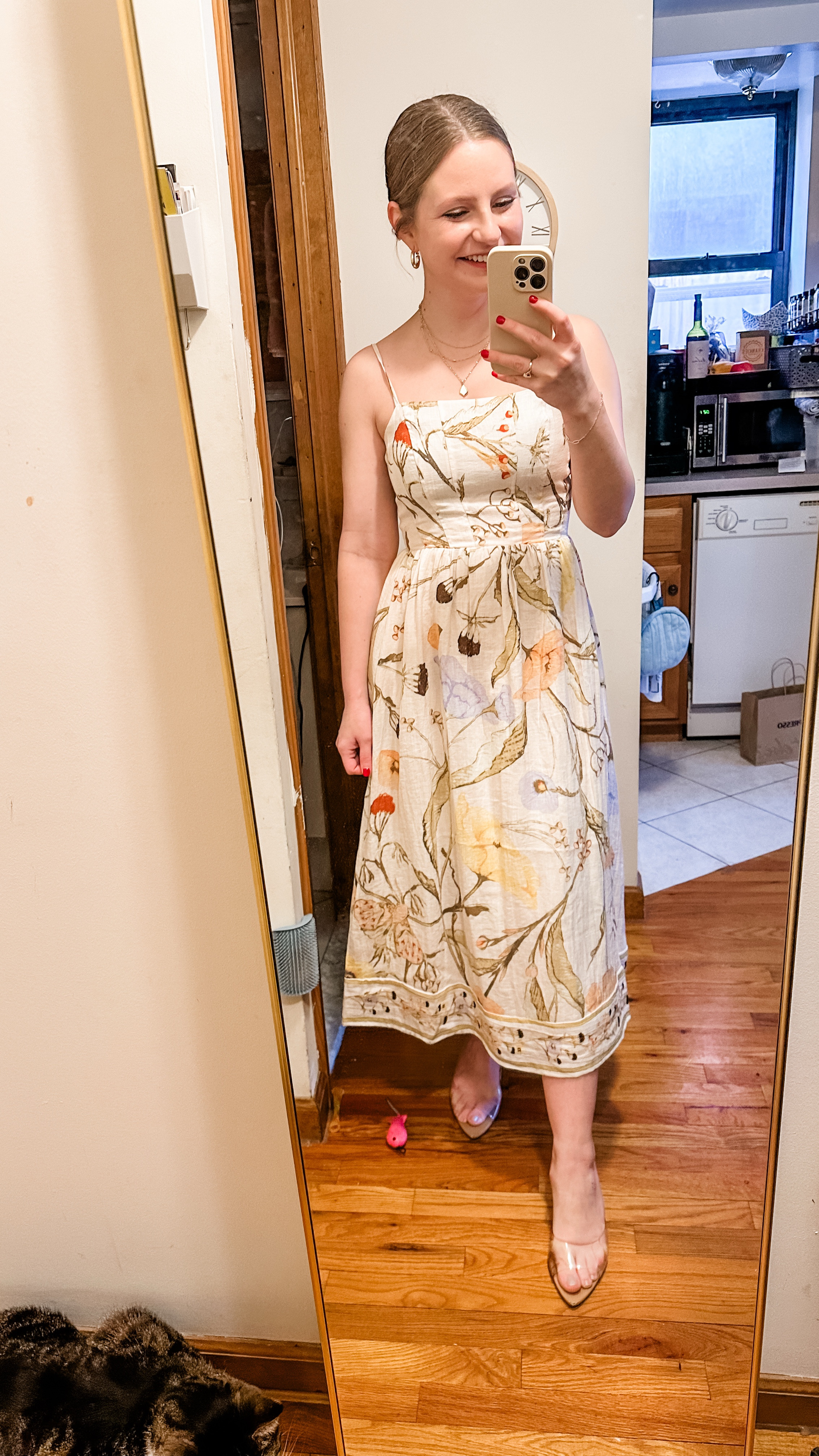 My new favorite dress for spring! The material is so nice and the print is just beautiful! Wearing an XS.

#LTKFindsUnder50 #LTKWatchNow #LTKPlusSize