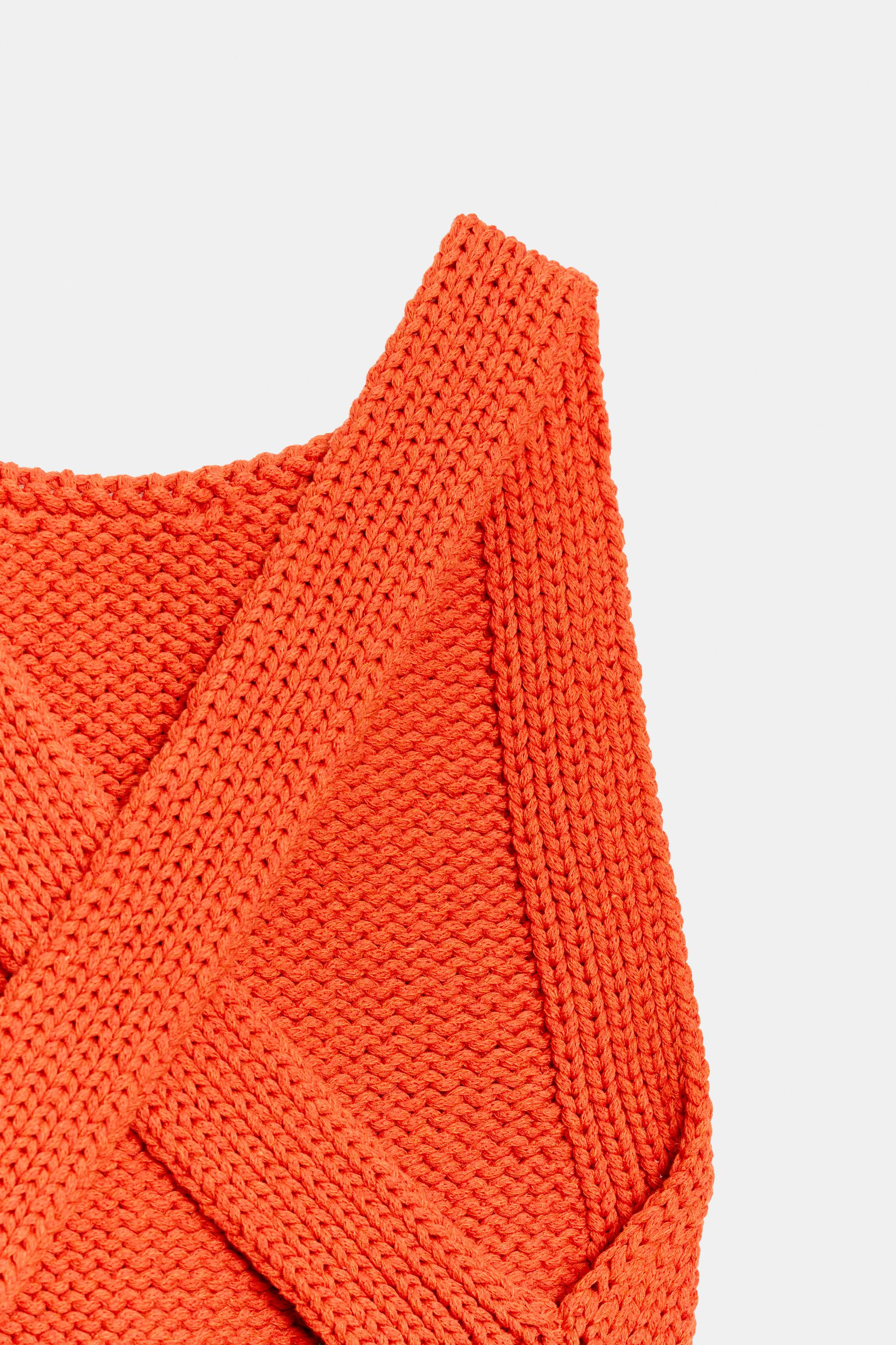 STRICKTOP MIT KREUZR\u00dcCKEN | Zara DE