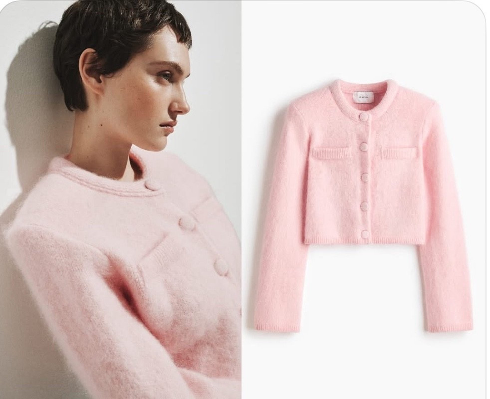 MOHAIR-BLEND CARDIGAN WITH SHOULDER PADS. Also comes in light grey.
Size: XS-L

#LTKWorkwear