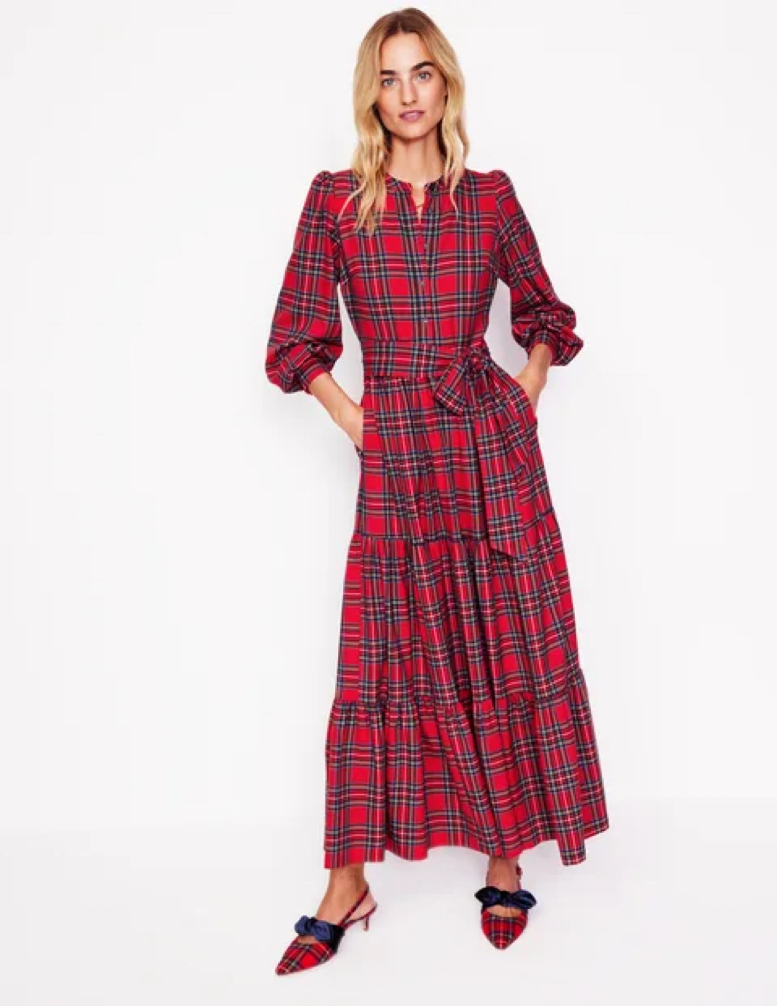 On trend tartan, perfect for AW

#LTKmidsize #LTKover50style #LTKautumn