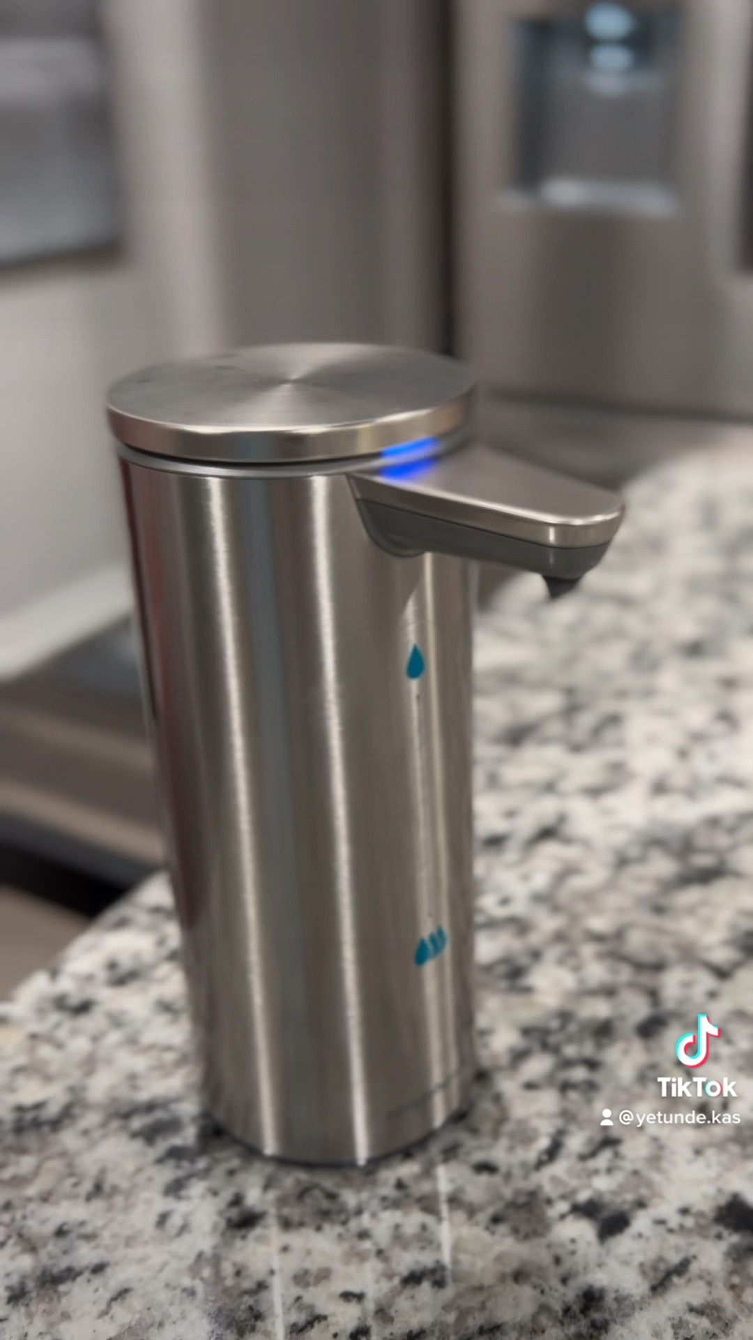 Love this touch less kitchen soap dispenser by simplehuman 

#LTKunder50 #LTKhome #LTKGiftGuide
