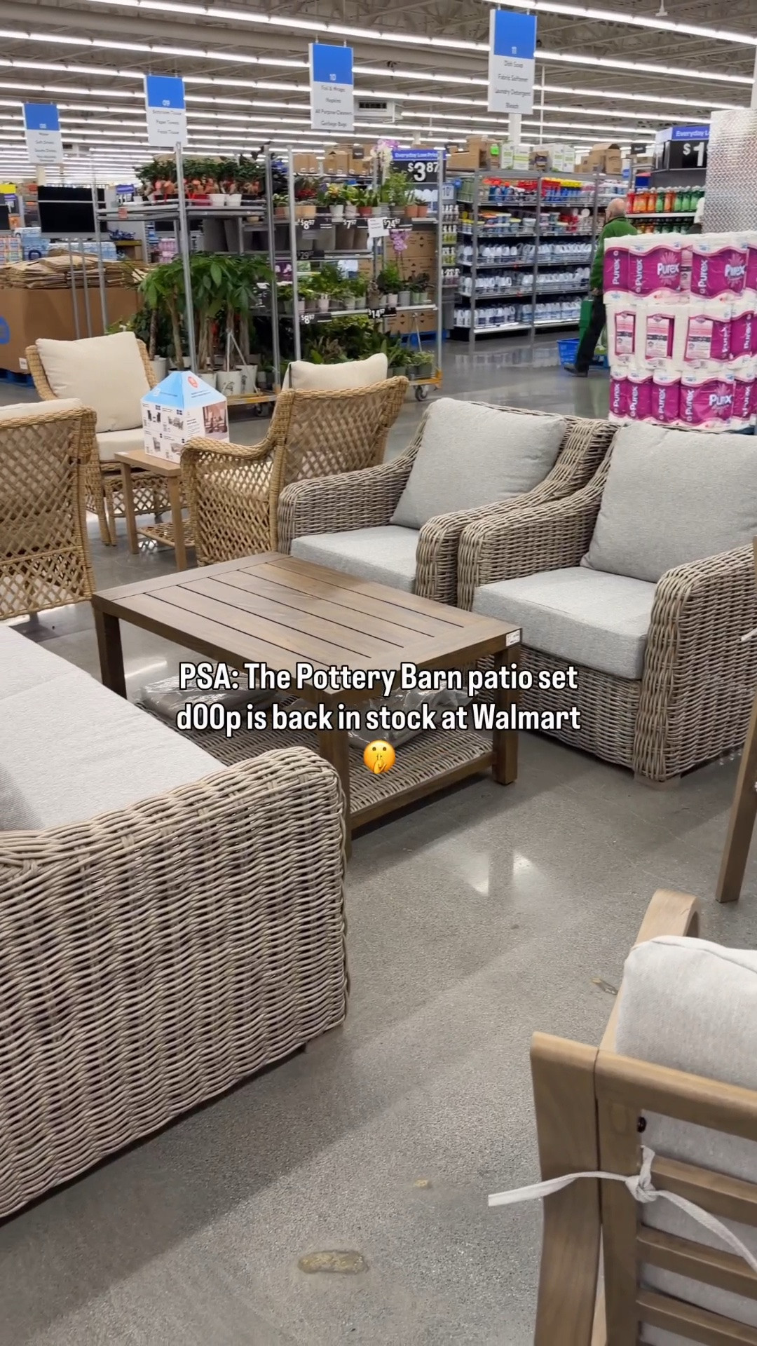 This is THE Walmart patio set everyone is talking about. ❤️
And honestly, all you have to do is read the reviews to understand why.
It has that expensive Pottery Barn look without the Pottery Barn price tag, and apparently Walmart knew exactly what they were doing with this one.
If you love the designer look but refuse to pay designer prices, add this one to your list.