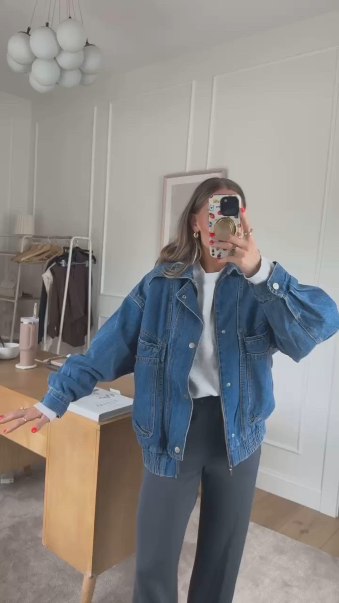 Proof that the perfect denim jacket does exist 💙

jacket - small 
pants- XS 
crewneck - medium 

#layeredfit #fallfashion #denimjacket #falloutfitinspo #targetfashion #targetfind 

 

#LTKSeasonal #LTKFindsUnder100 #LTKStyleTip