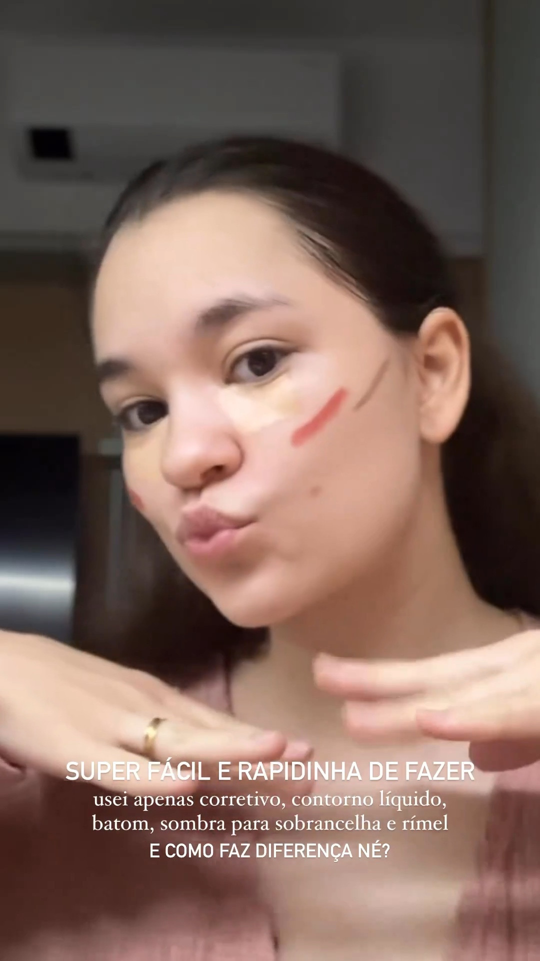 Make fácil bem naturalzinha que eu amoooo! 😍

Corretivo FRAN cor : C-02
Corretivo Tracta cor : claro ( para iluminação) e escuro (para o contorno) 

#LTKbeauty #LTKbrasil