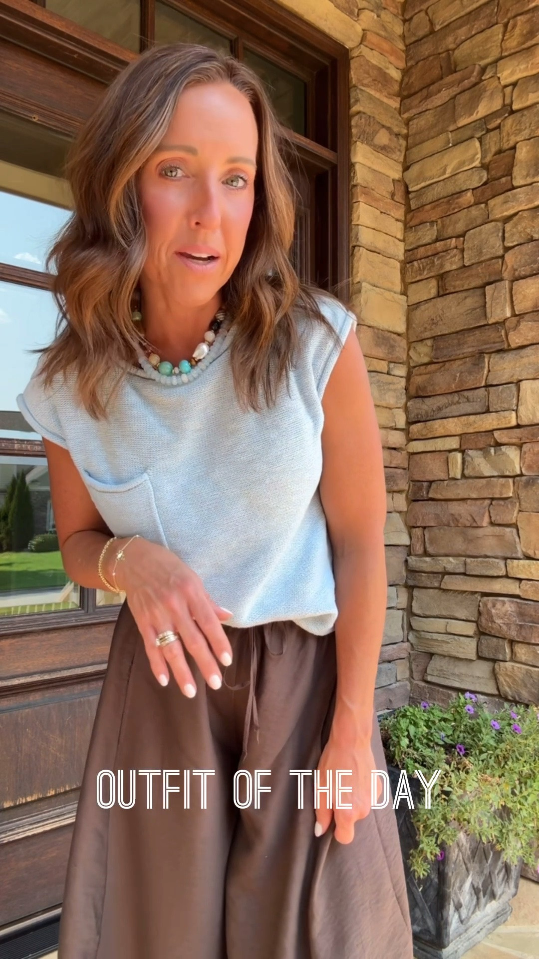 Repeating pieces from the Summer for today’s outfit. Outfit of the day. 
Sweater XS. Pants XS. 
Sequin code: TWOPEAS20

#LTKootd #LTKSaleAlert #LTKSeasonal