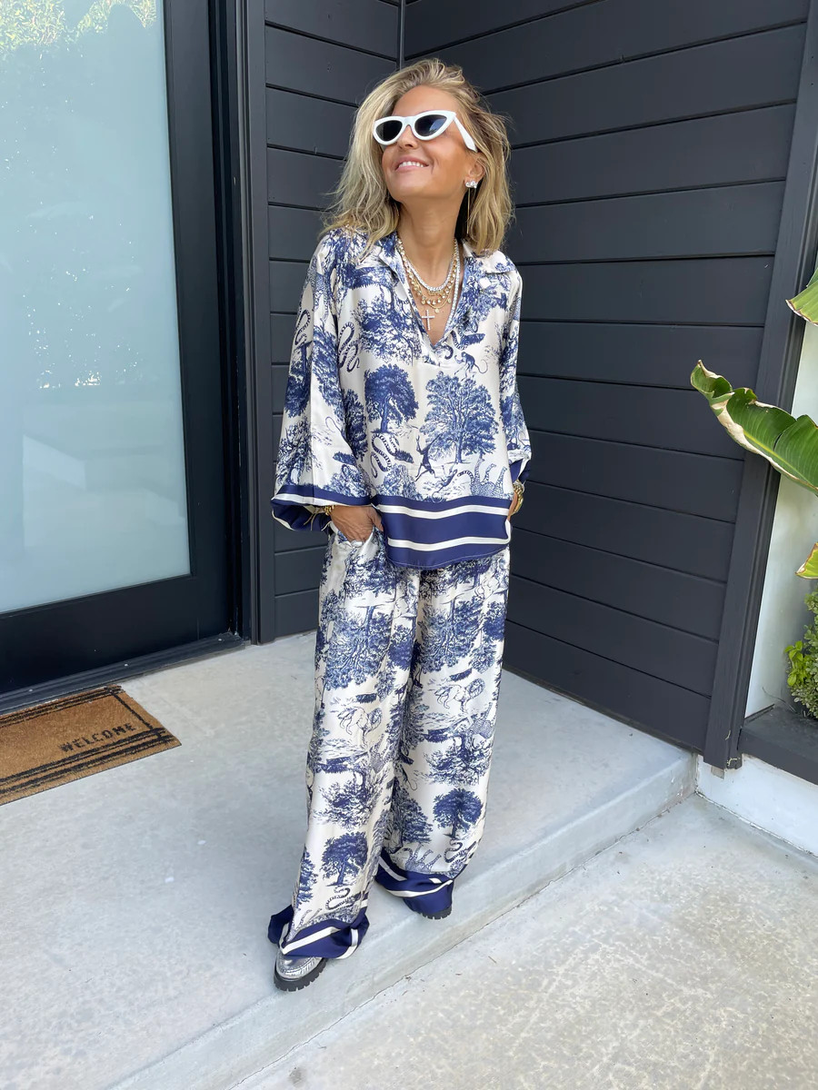 Duvay Jungle Print Top - Navy | Benaar La