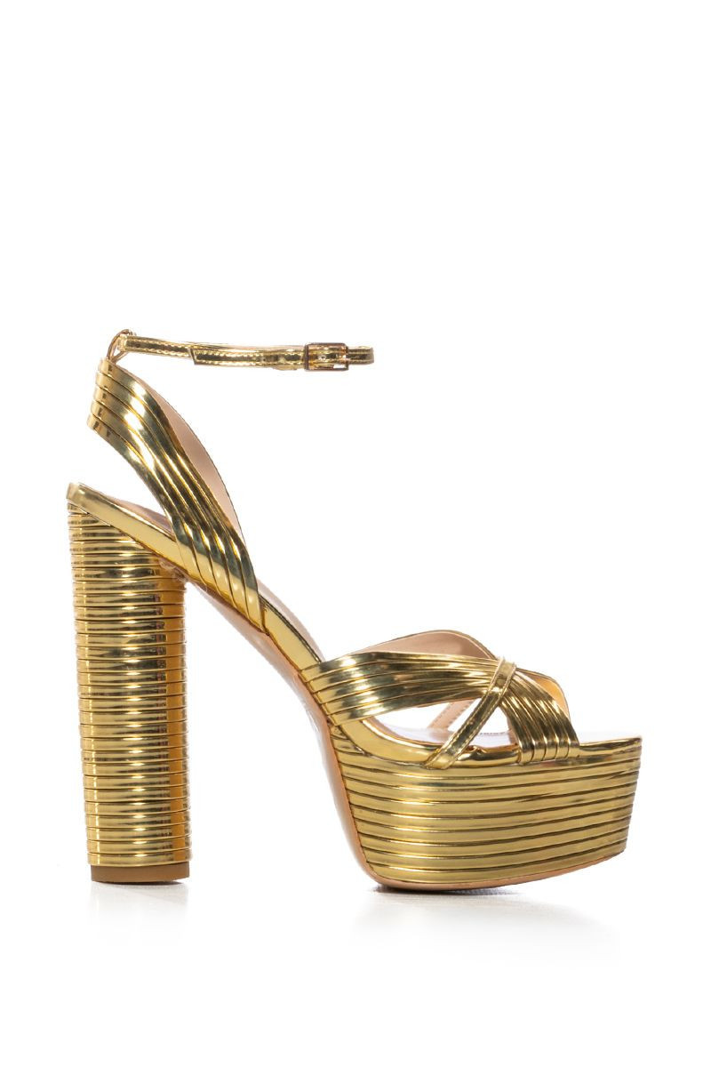 AZALEA WANG STACK IT UP STRAPPY SEXY CHUNKY SANDAL IN GOLD | AKIRA