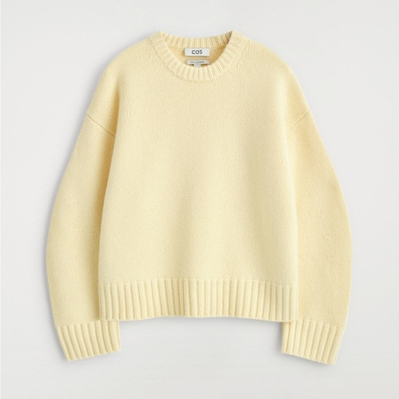 COS CHUNKY PURE CASHMERE CREW-NECK SWEATER medium butter yellow 2025 | Poshmark