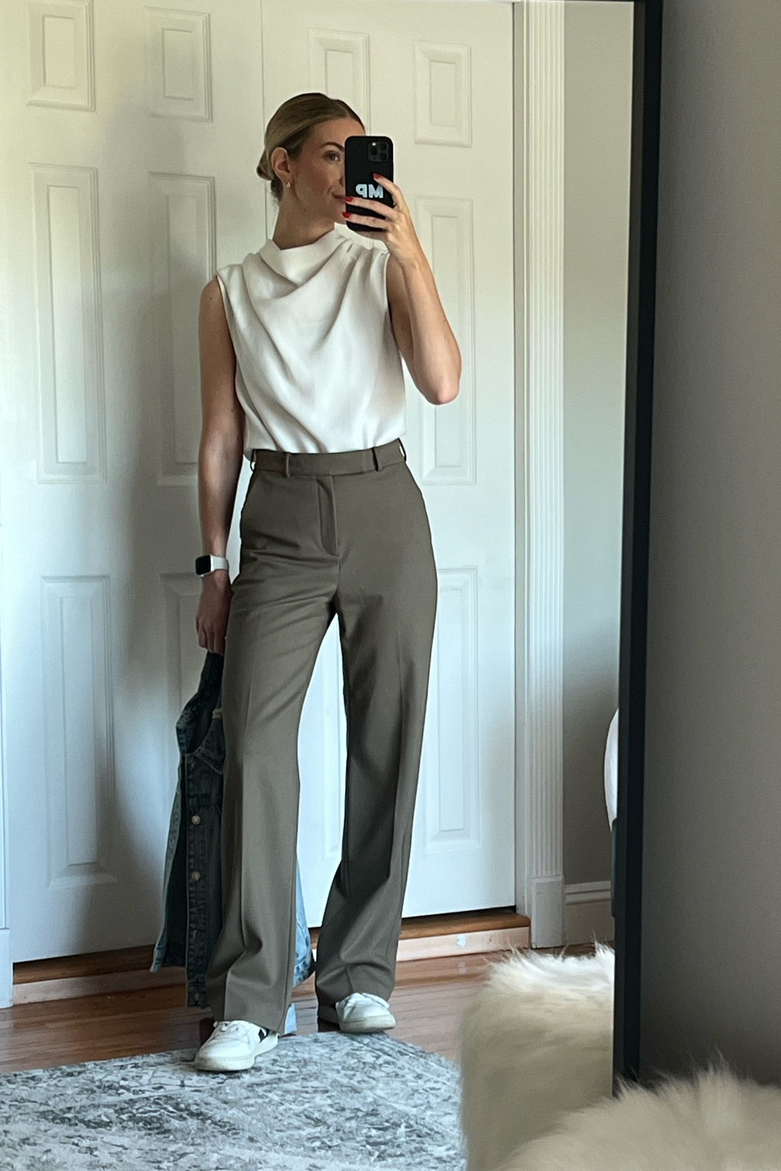 Spring office outfit, aritzia, office style, corporate outfit, aritzia work outfit, office outfit, work outfit, AGOLDE 

#LTKWorkwear #LTKFindsUnder100 #LTKSeasonal