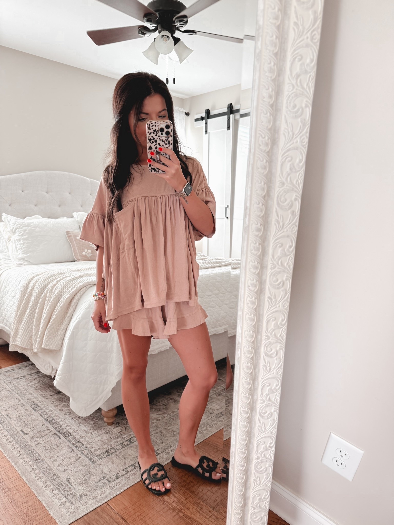 Free people set in a size xs! 

#LTKStyleTip #LTKFindsUnder100 #LTKSummerEdit