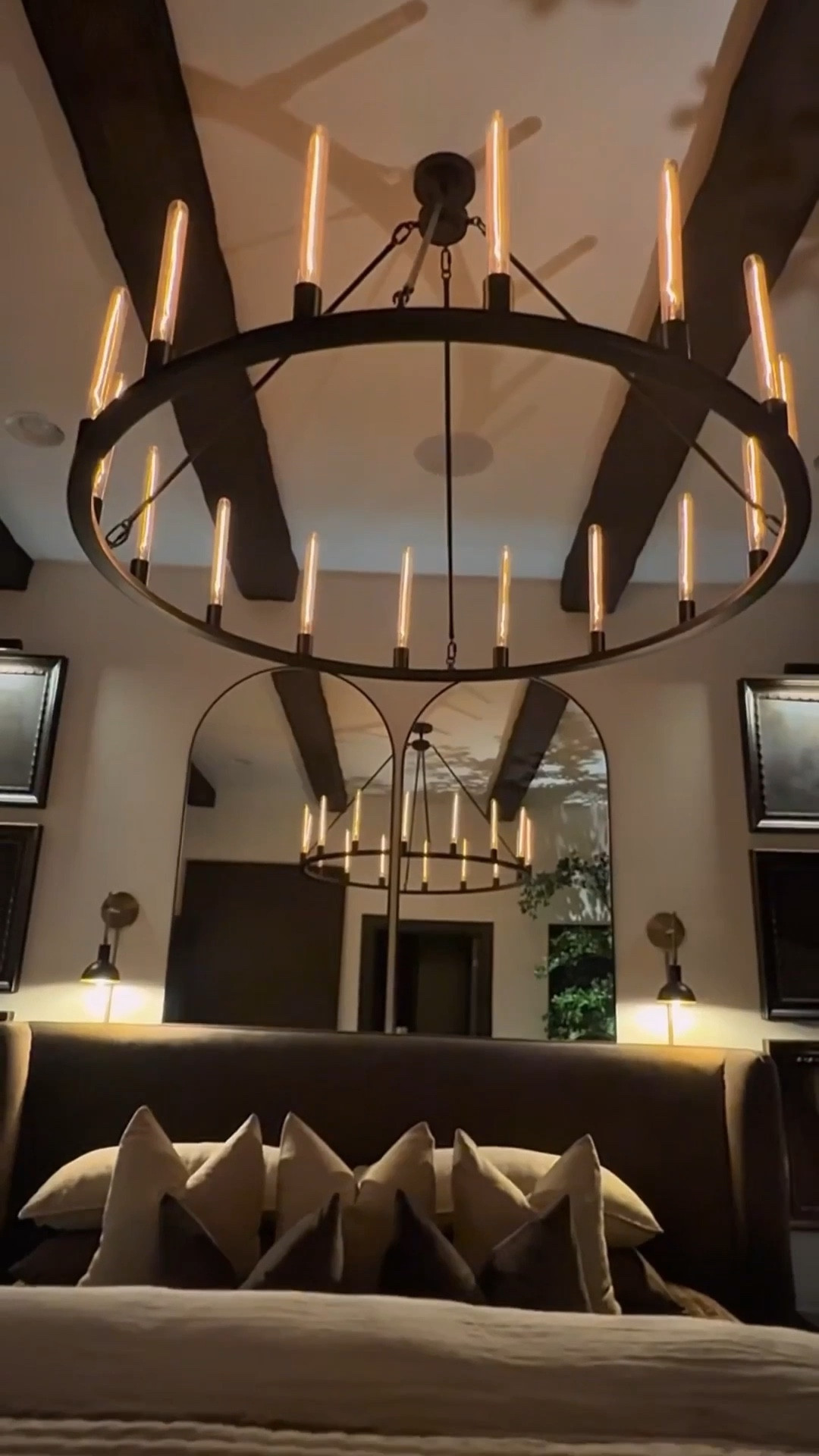 A little roundup of the lighting we’ve added throughout our home. Chandeliers, sconces, outdoor lights, and even a few plug‑ins that made everything feel so much cozier. Love how much the right lighting can transform a space ✨



#lightingroundup #homelighting #modernlighting #lightingideas #cozyhome #amazonhome #homefinds #interiorinspo #chandelierlove #pluginsconce #sconcegoals #outdoorlighting #neutralhome #warmvibes #founditonamazon #summerthompsonstyles


#LTKdayinmylife #LTKHome #LTKvlog