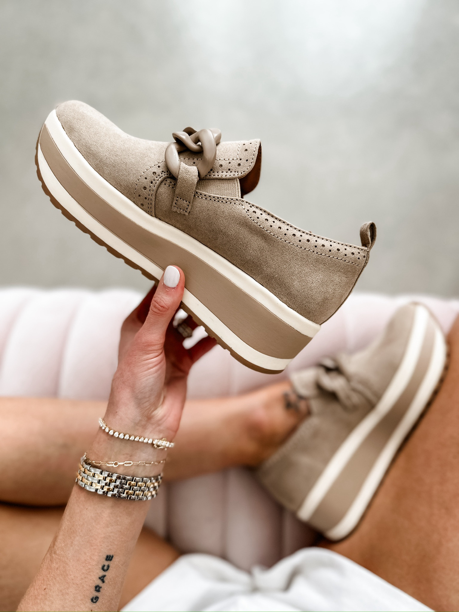 Such a great sneaker to have in your closet! Perfect for work too!

Loverly Grey, Target finds, sneakers 

#LTKxTarget #LTKshoecrush