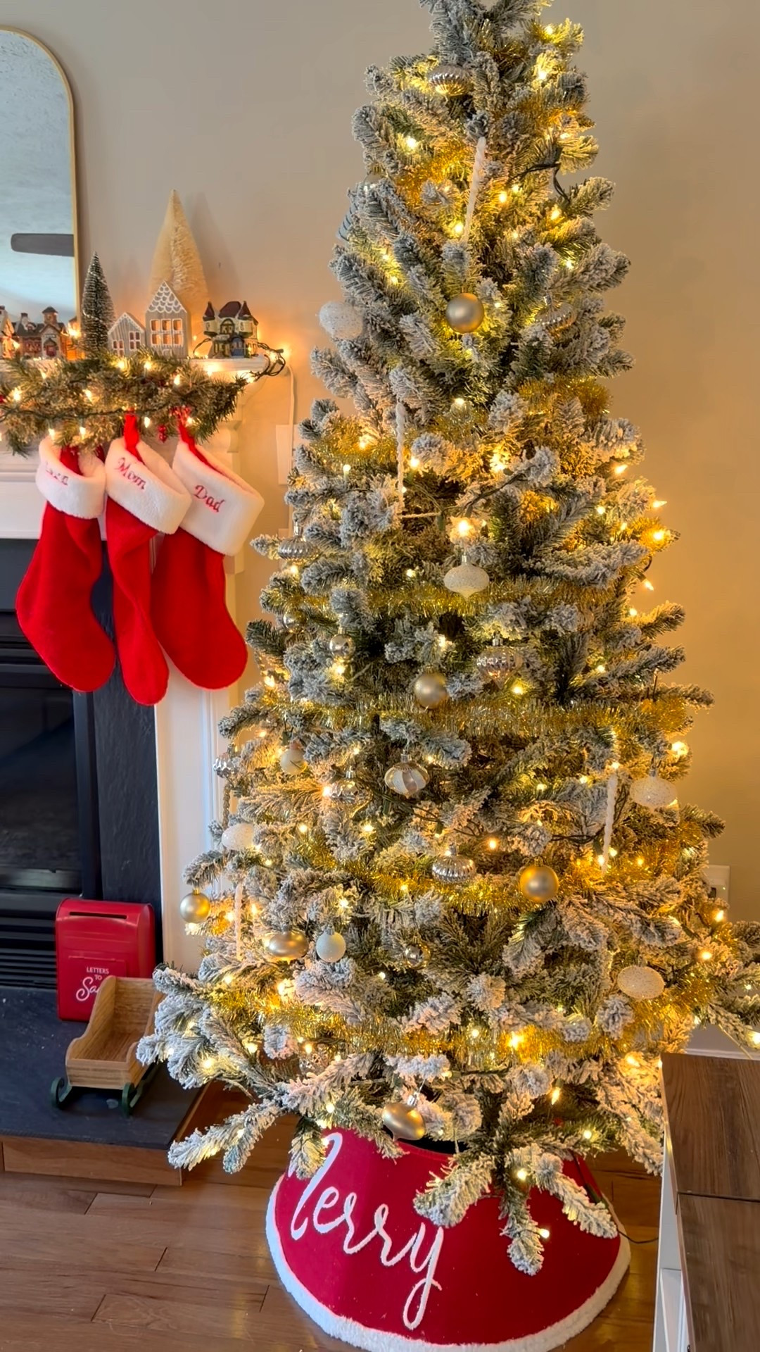 Twinkle lights really make everything more magical 😍✨ Found the perfect twinkle light set at Target, MUCH more affordable than the viral Home Depot tree and just as magical ✨🎄

Twinkle Lights | Christmas Tree Lights | Target Christmas | Christmas Tree Decor

#LTKFindsUnder50 #LTKHoliday #LTKSeasonal